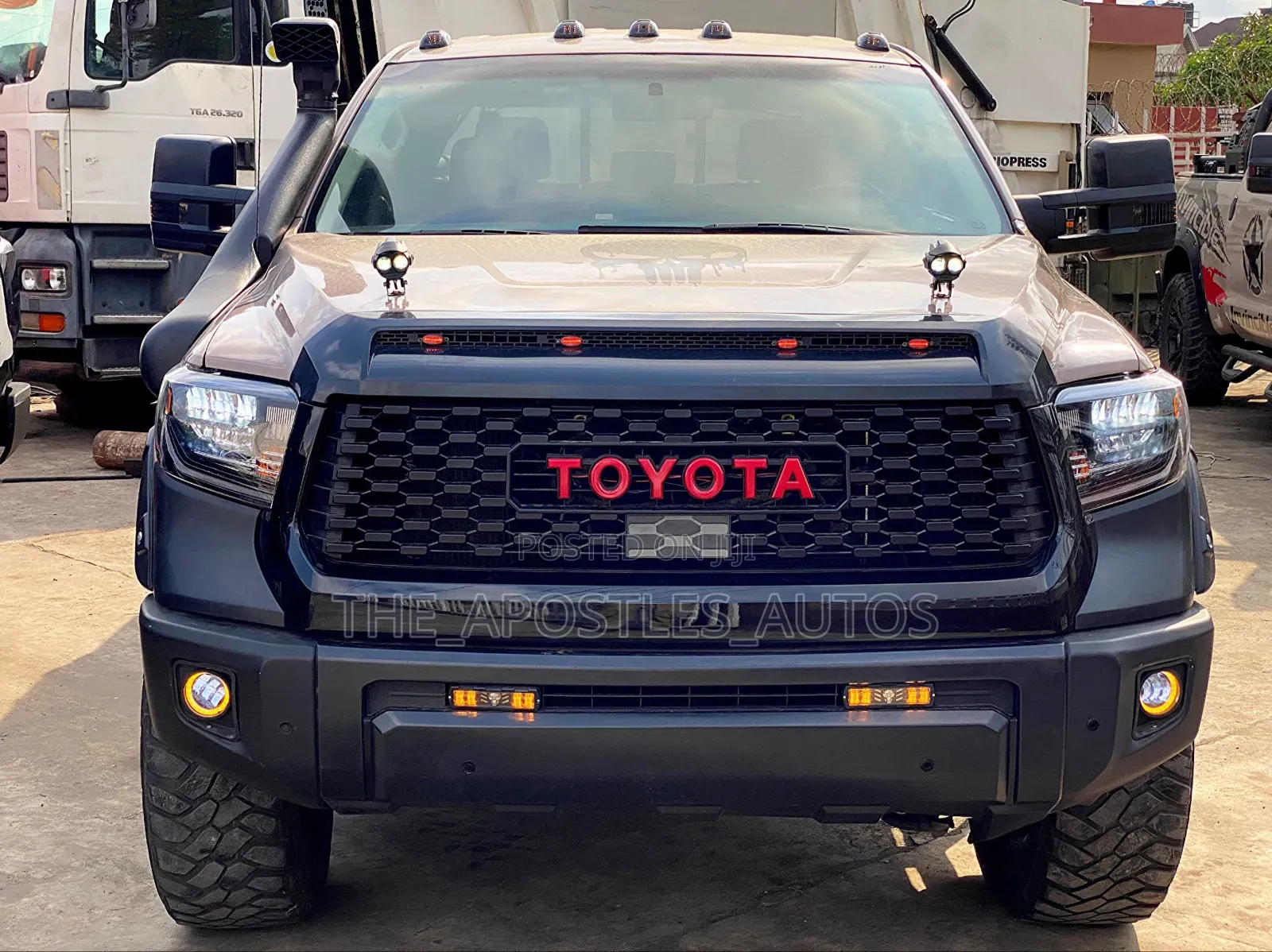 Toyota Tundra Double Cab 4x4 5.7L V8 FFV* 2013 Gold