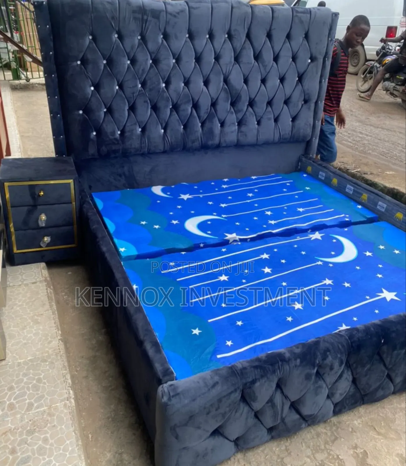 6 by 6 Upholstery Quality Bedframe With 1 Bedside Drawer 
