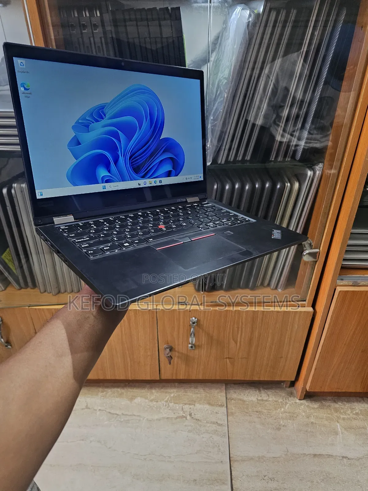Laptop Lenovo ThinkPad L13 Yoga 8GB Intel Core I5 SSD 256GB