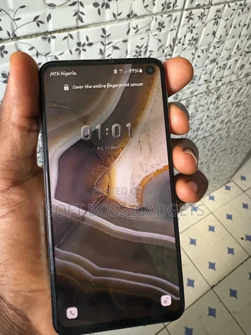 Samsung Galaxy S10e 128 GB Blue