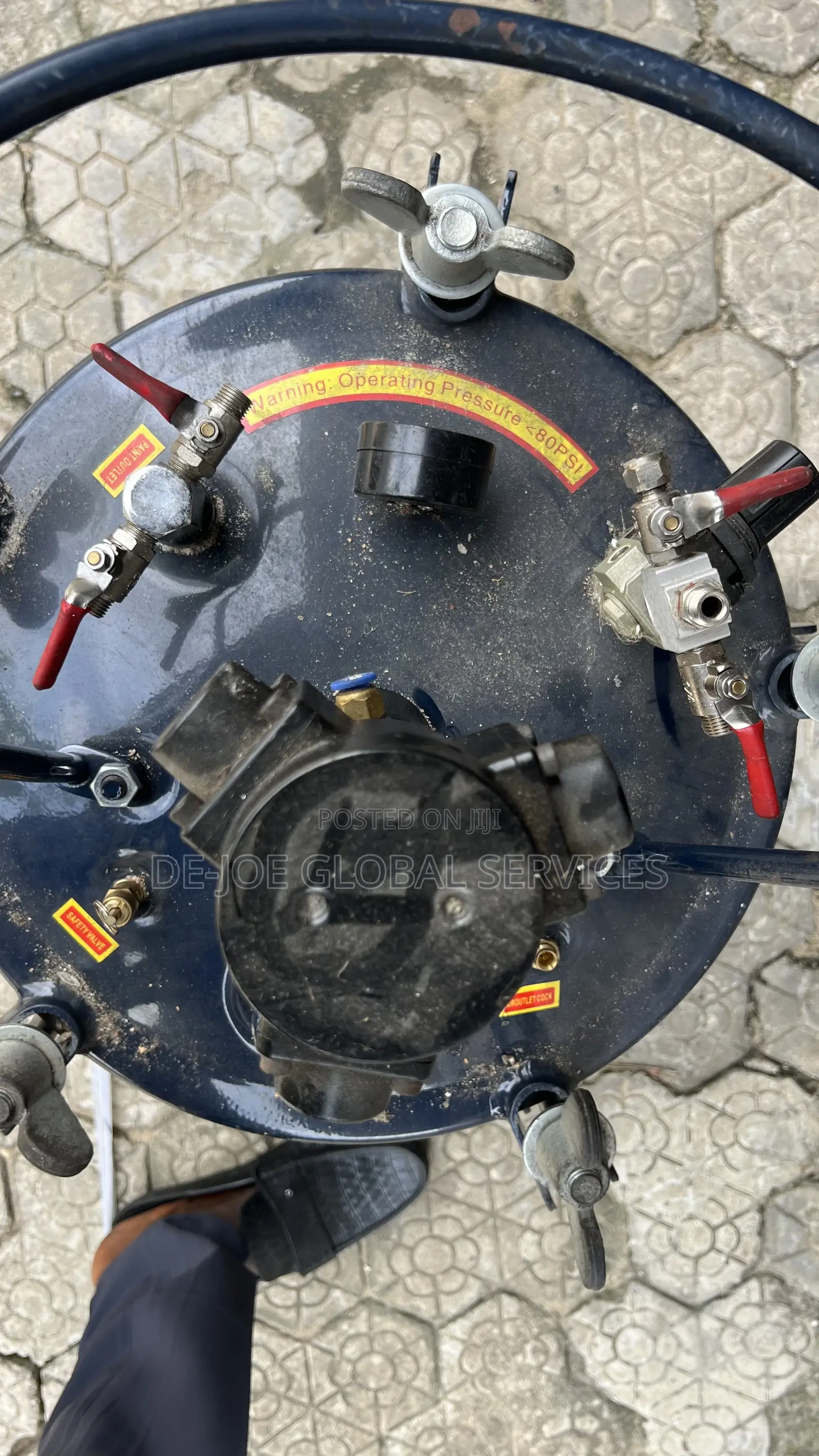 Conventional Air Spray Painting Pressure Pots 40ltrs