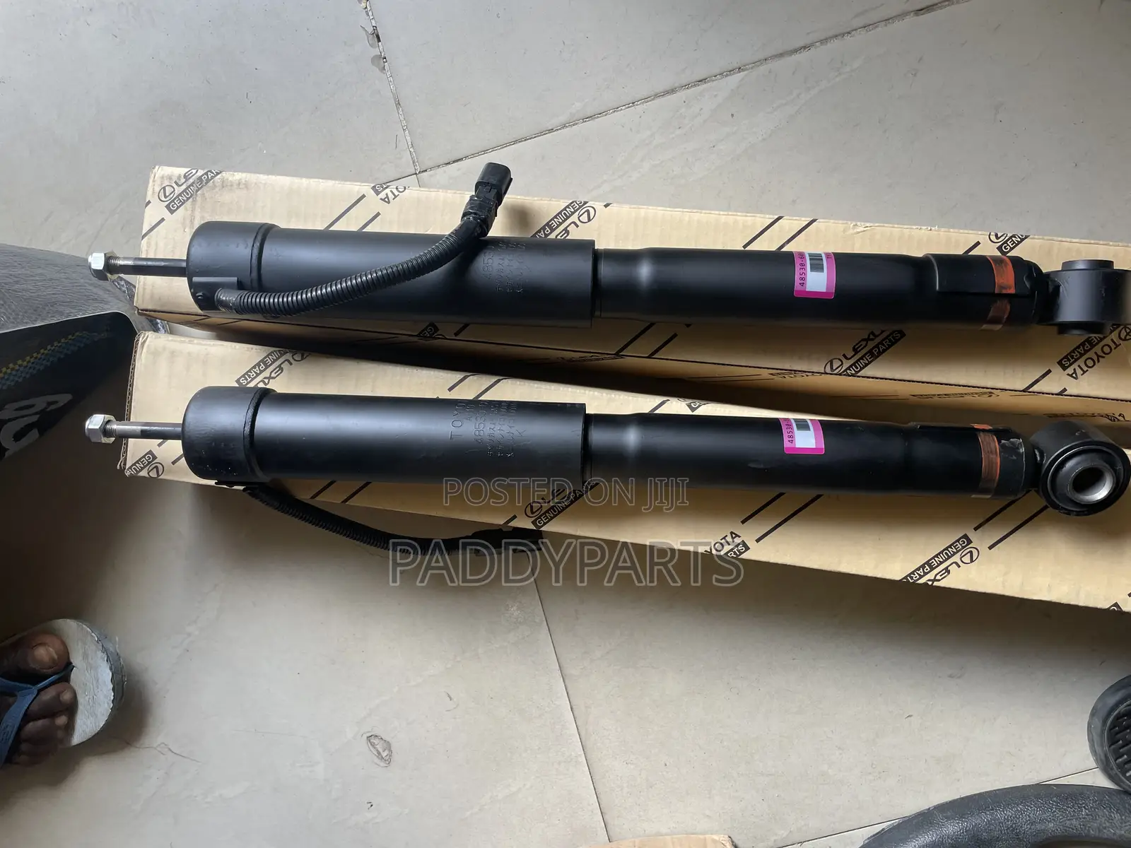 Lexus Gx460 Rear Shock Absorber 2010-2017