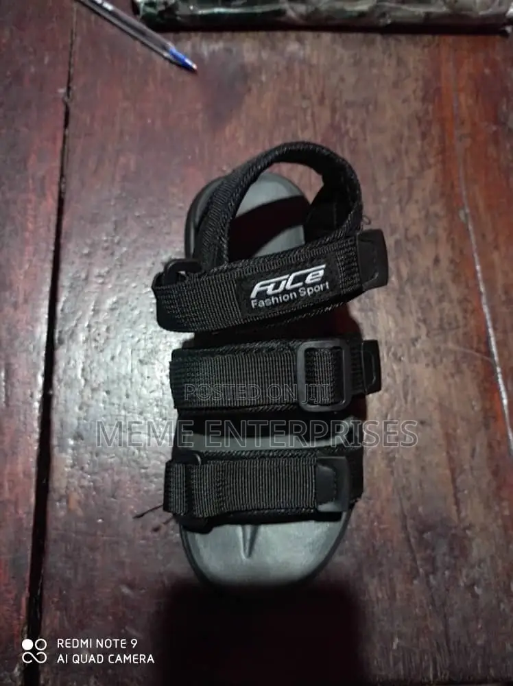 Male/Female Sandal
