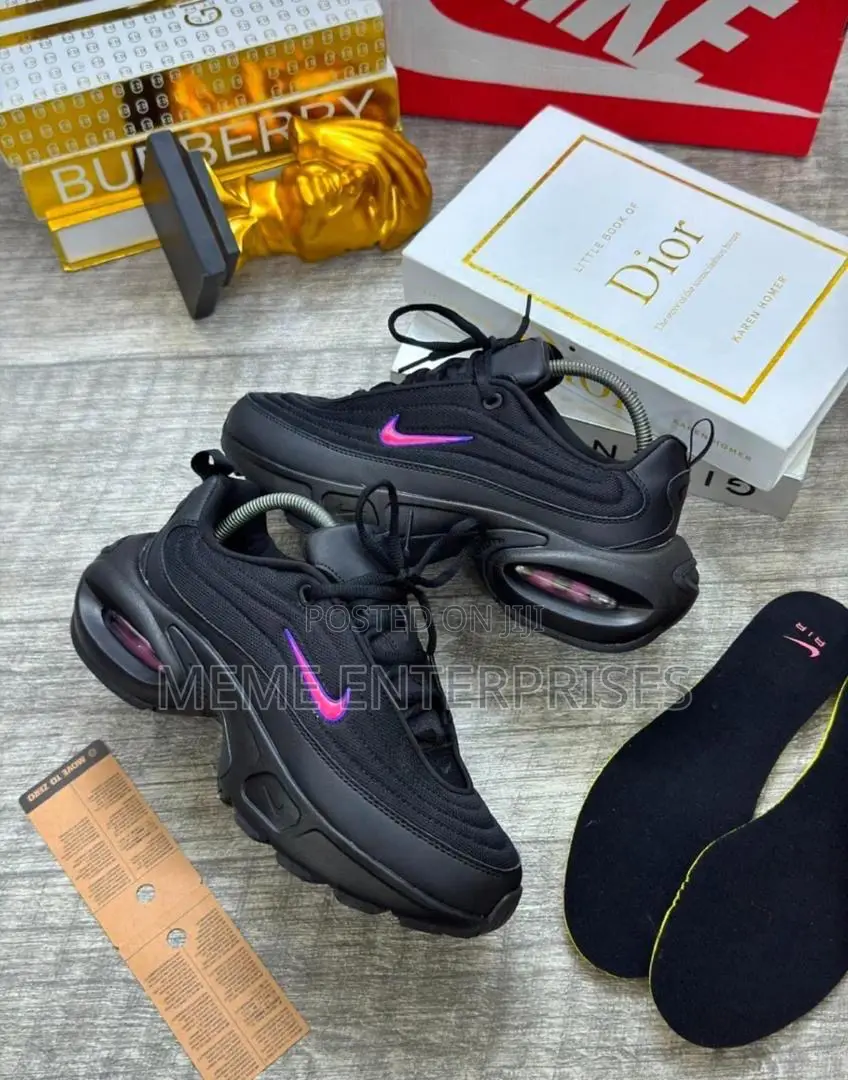 Nike Sneakers Topnotch