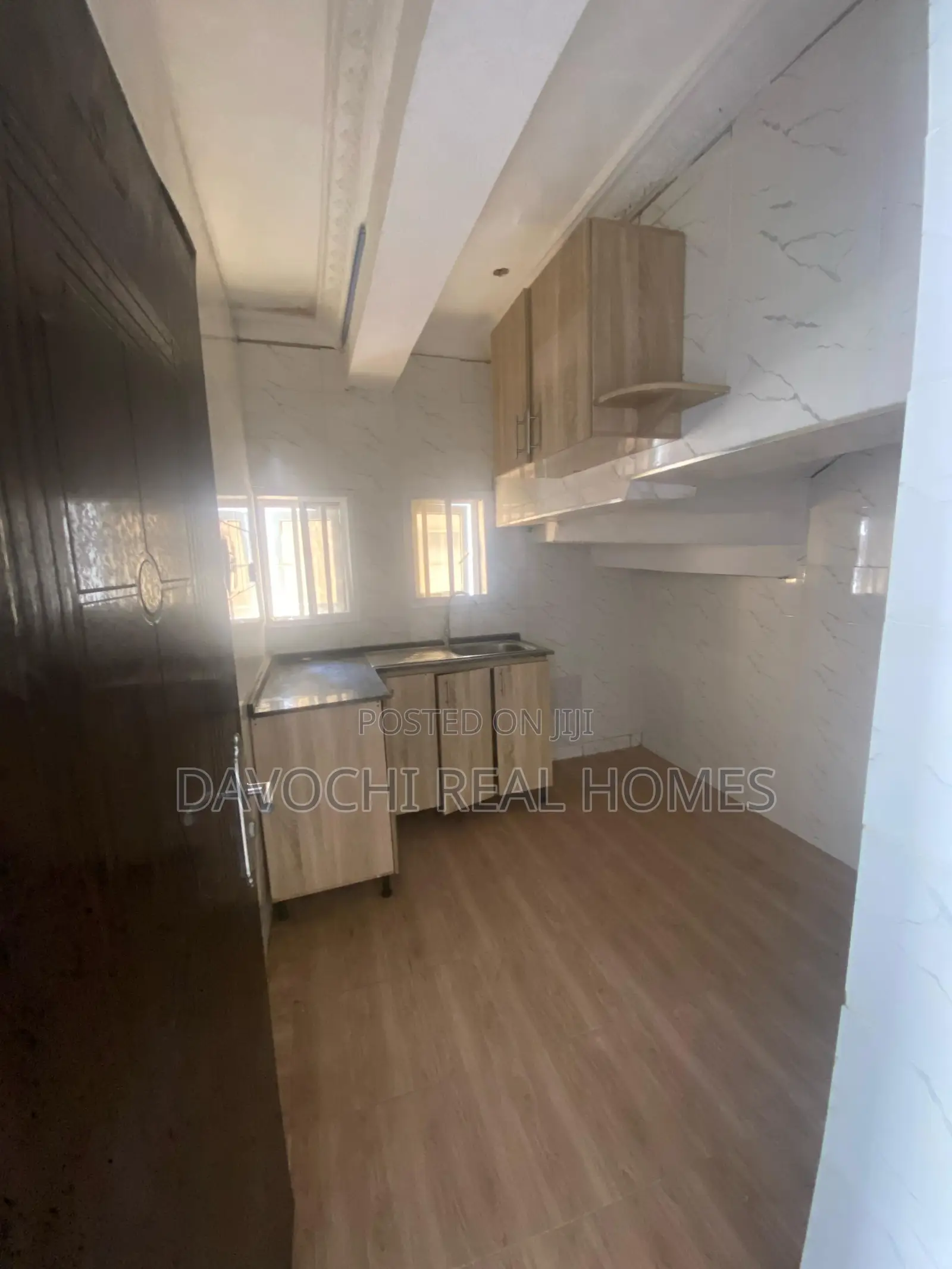 Mini Flat in Orchid Road., Lekki Phase 2 for rent