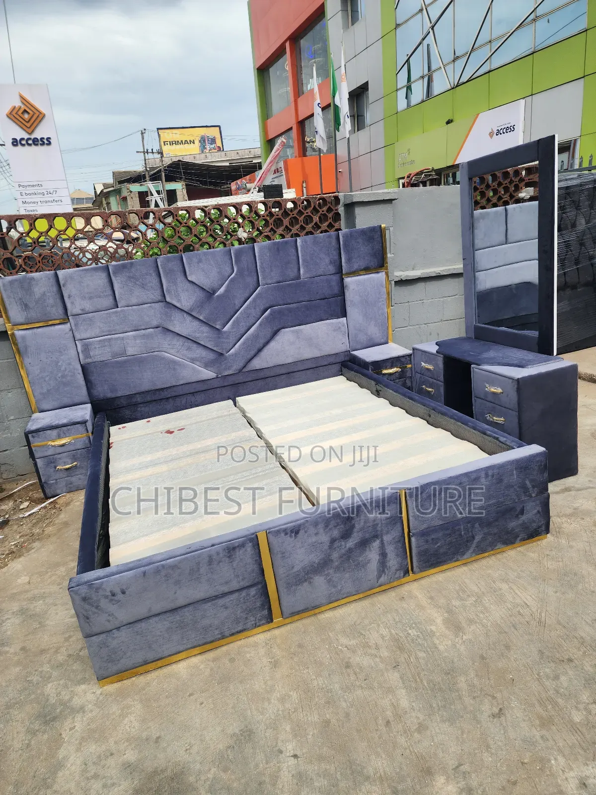 Standard 7by6 Bed Stand With Full Accessories