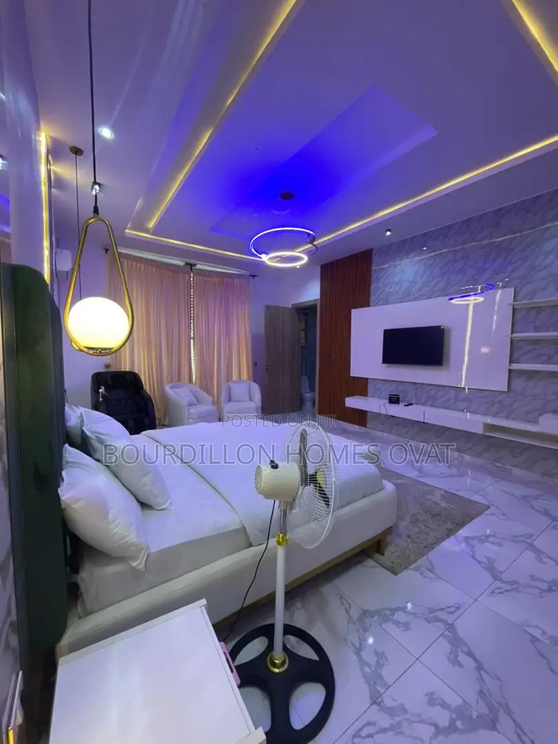 3bdrm Duplex in Lekki for sale