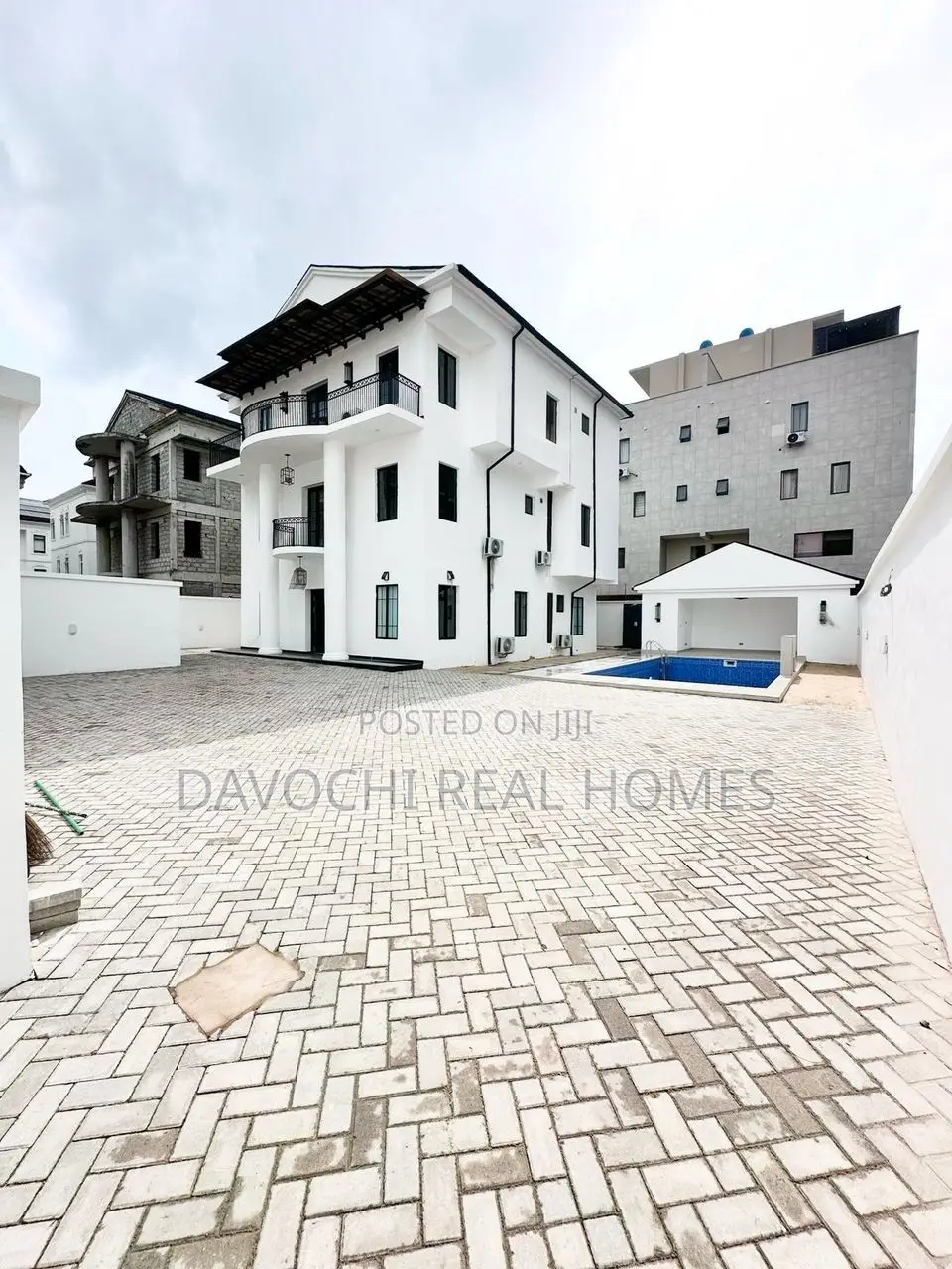 4bdrm Duplex in Ikoyi. for rent