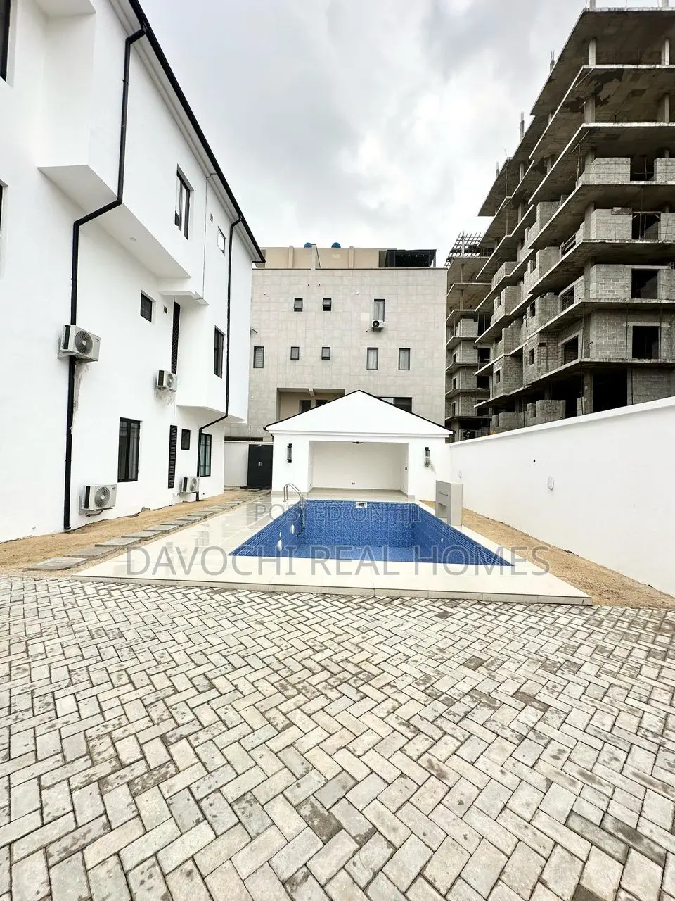 4bdrm Duplex in Ikoyi. for rent
