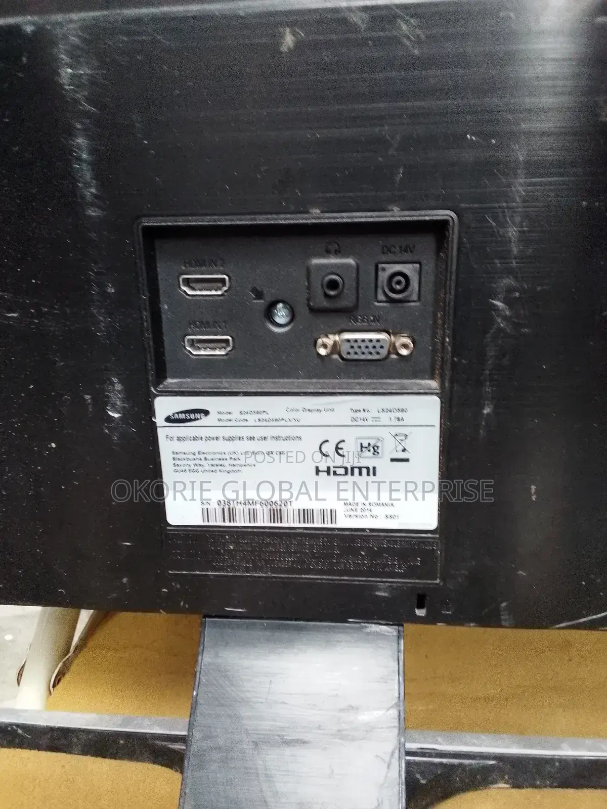 Working Perfectly Ips Samsung Monitor