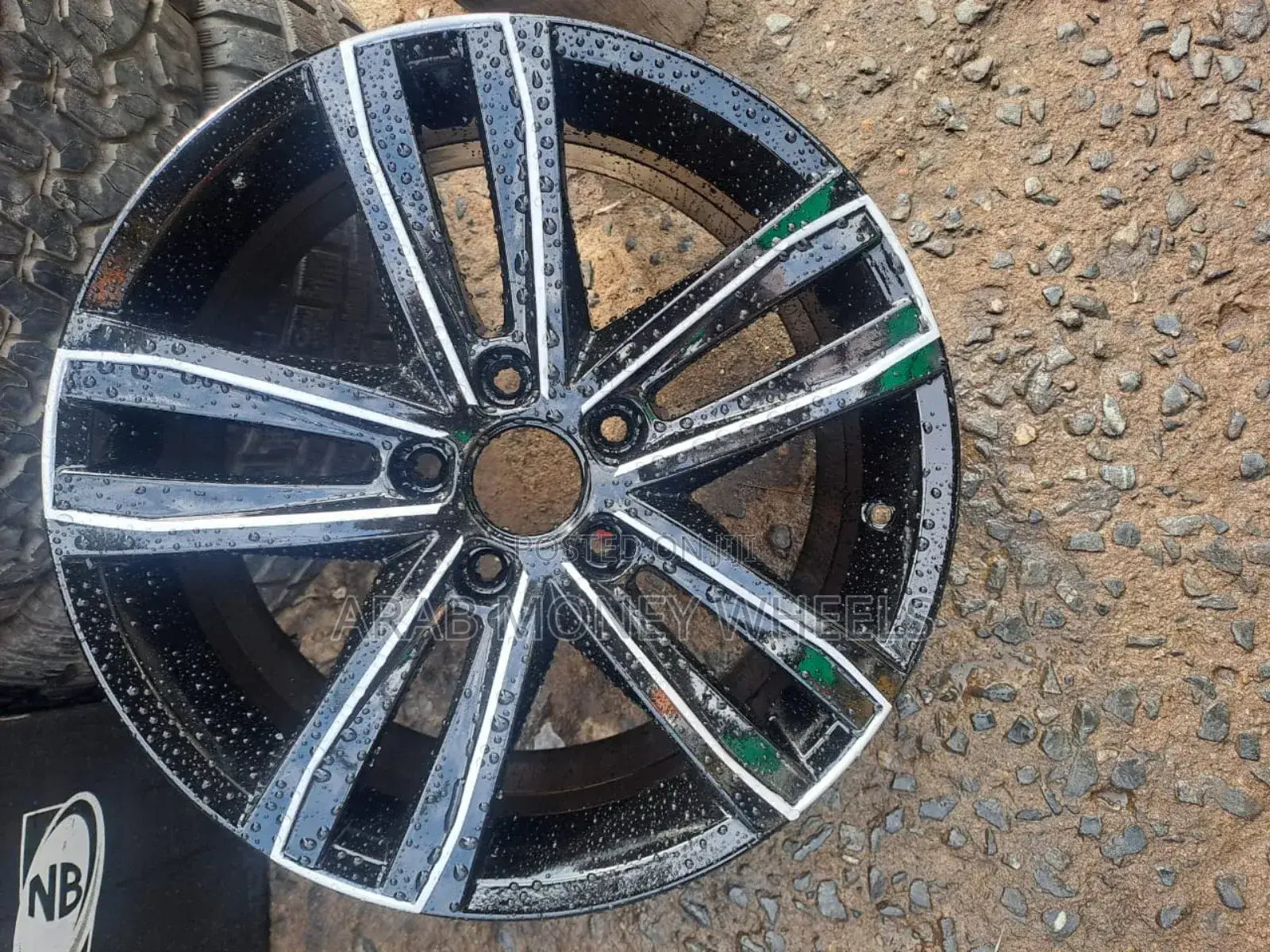 Good Quality Pure Black Alloyd Wheels 17 Inch