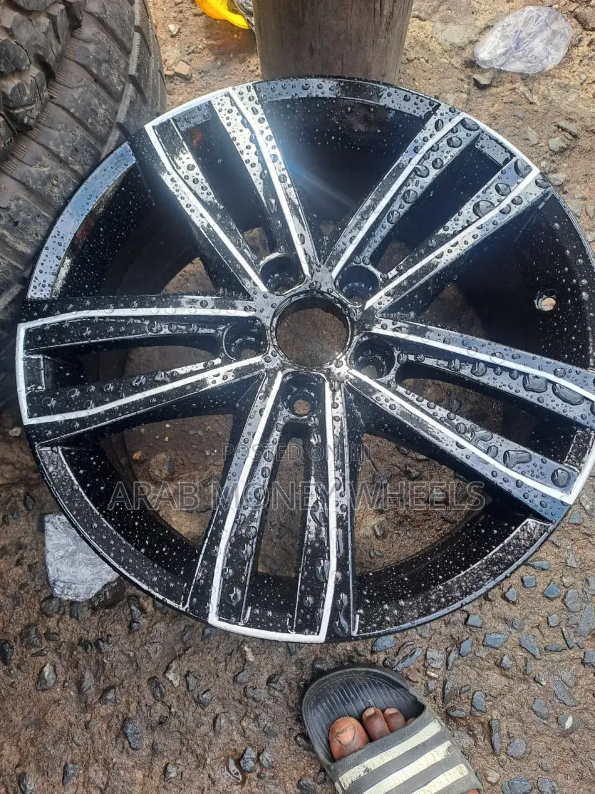 Good Quality Pure Black Alloyd Wheels 17 Inch