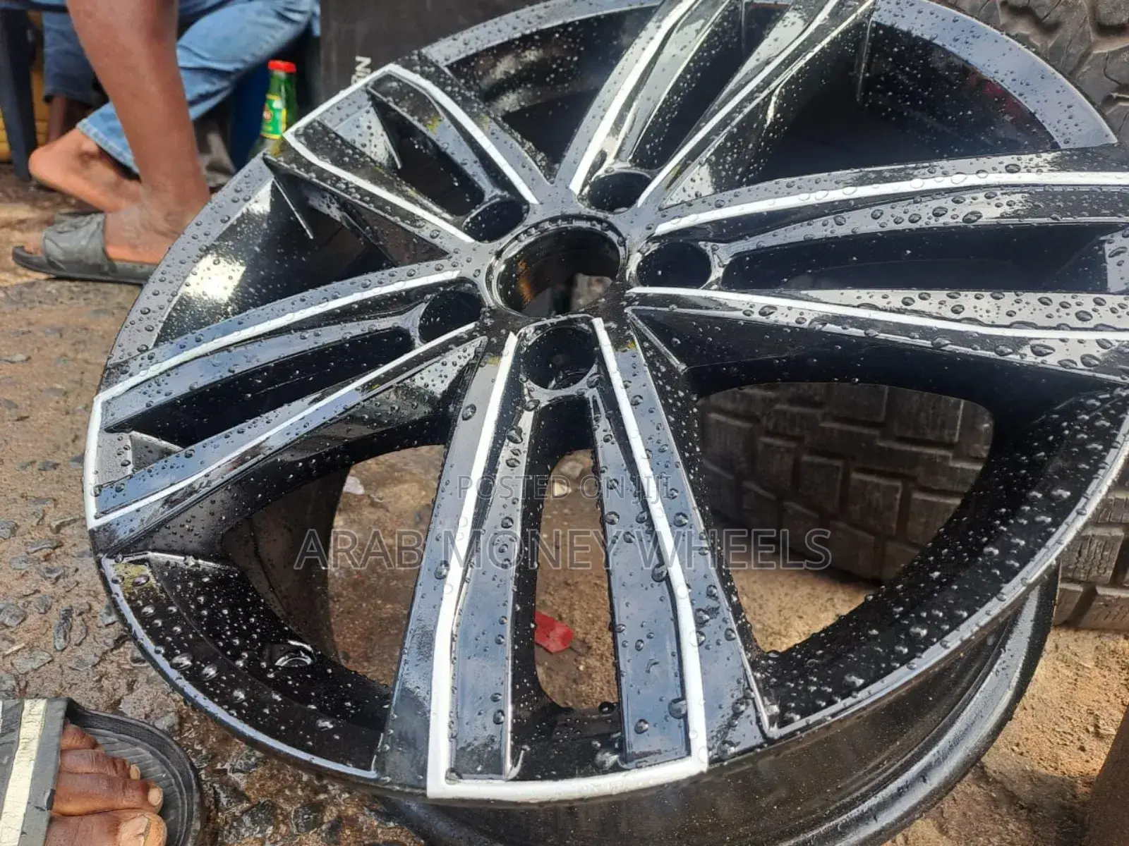 Good Quality Pure Black Alloyd Wheels 17 Inch