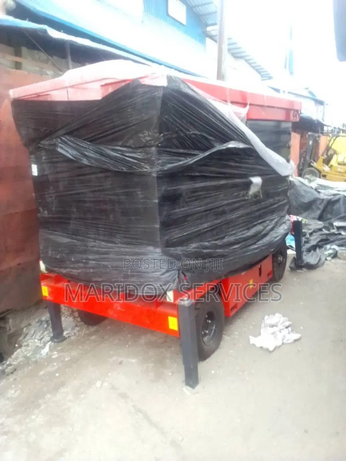 Scissor Lift Battery Powered 300kgx14m