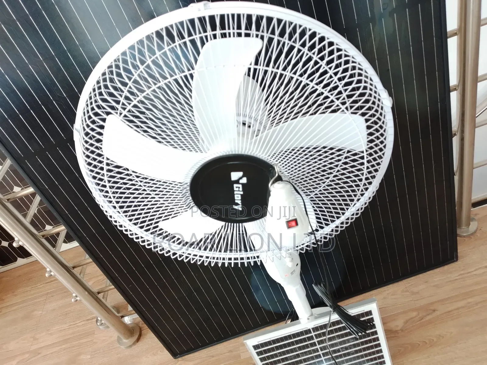 Solar Rechargeable Fan With Panel 16inches