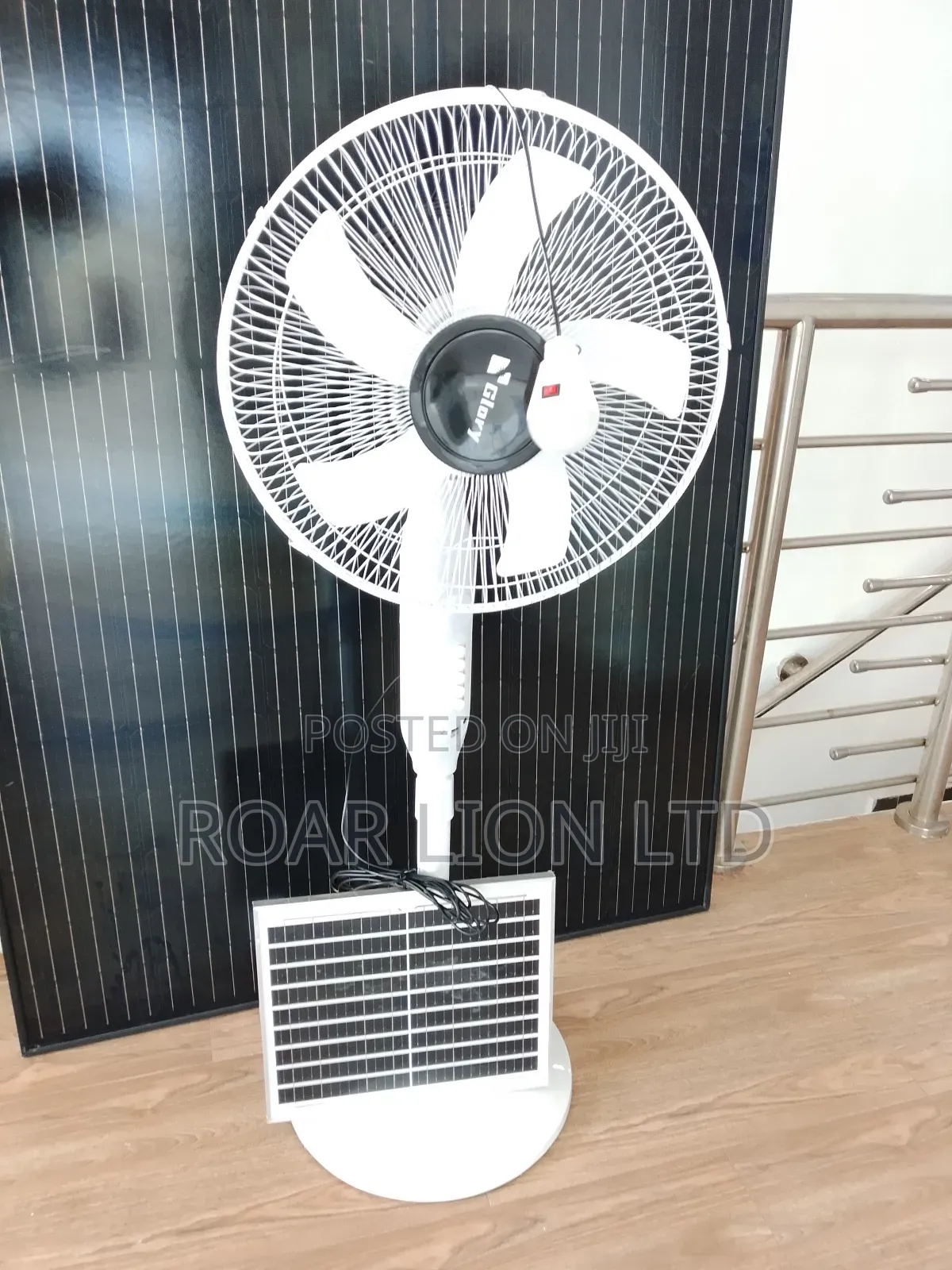 Solar Rechargeable Fan With Panel 16inches