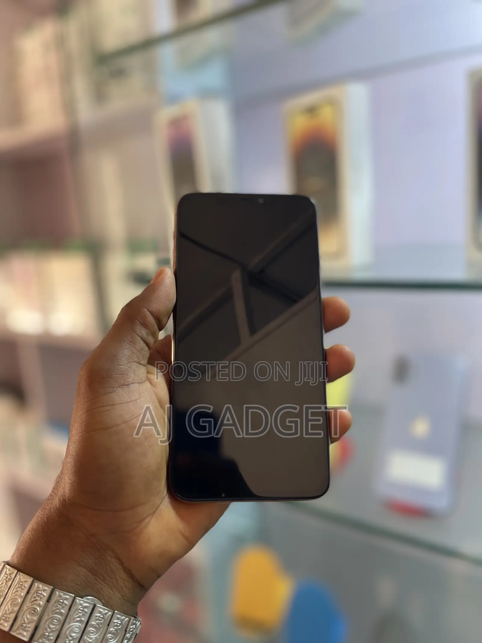 Apple iPhone 11 Pro Max 64 GB Gold