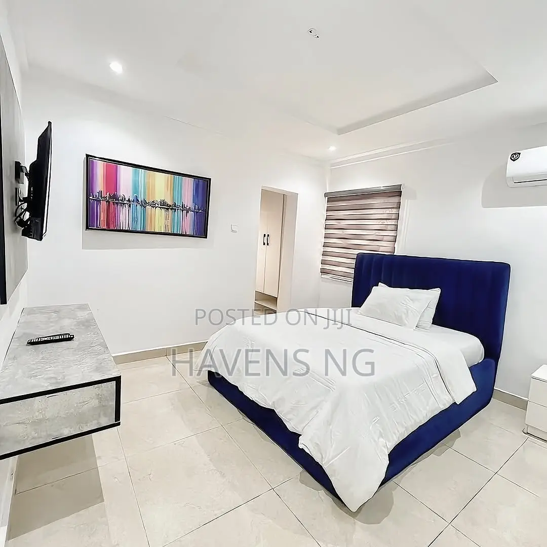 2 Bedroom Apartment Available for Shortlet.