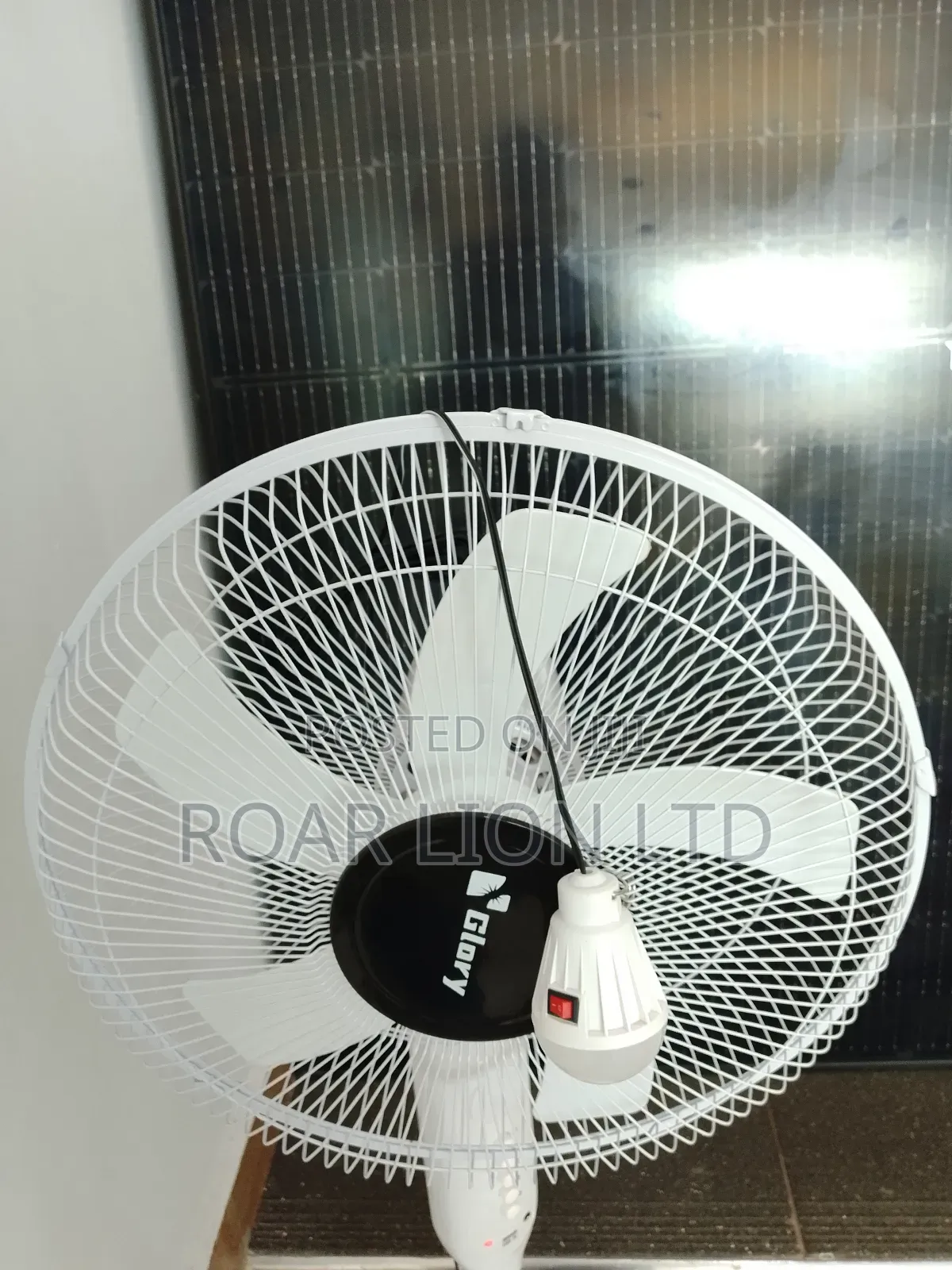 16inches Solar Rechargeable Fan With Panel