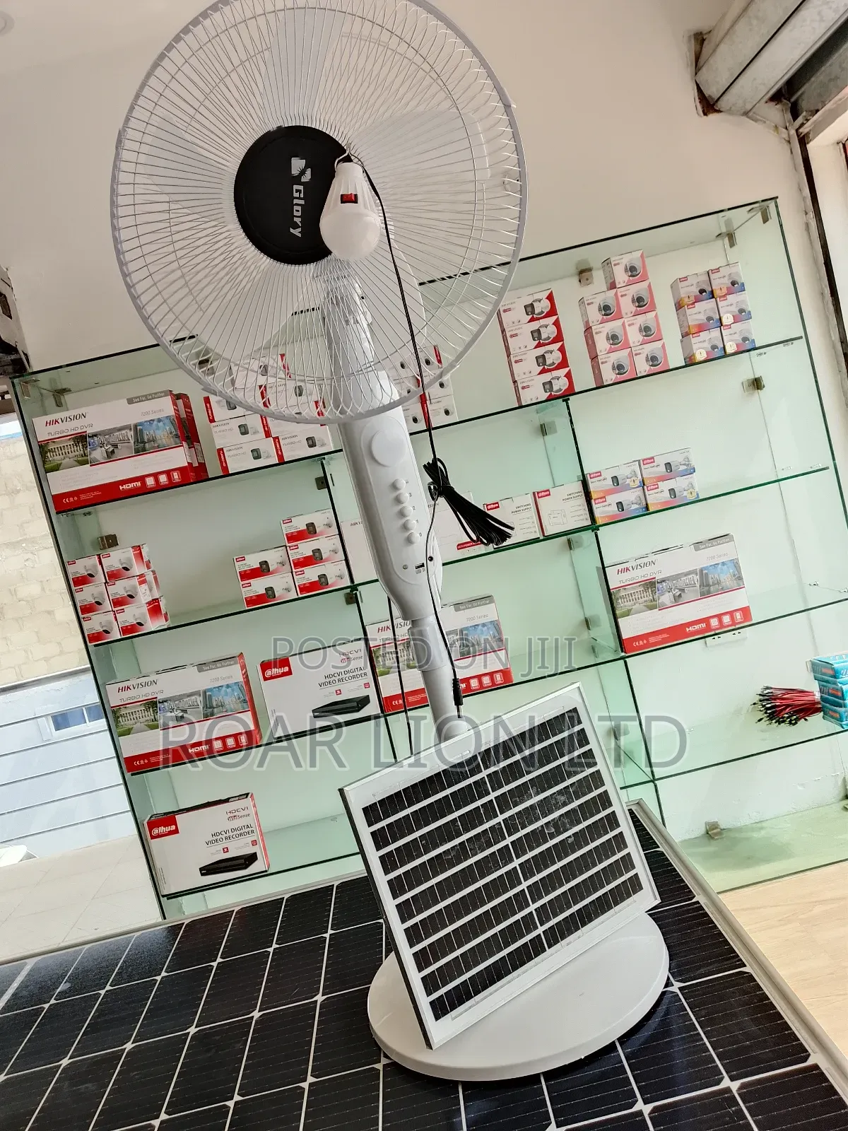 16inches Solar Rechargeable Fan With Panel