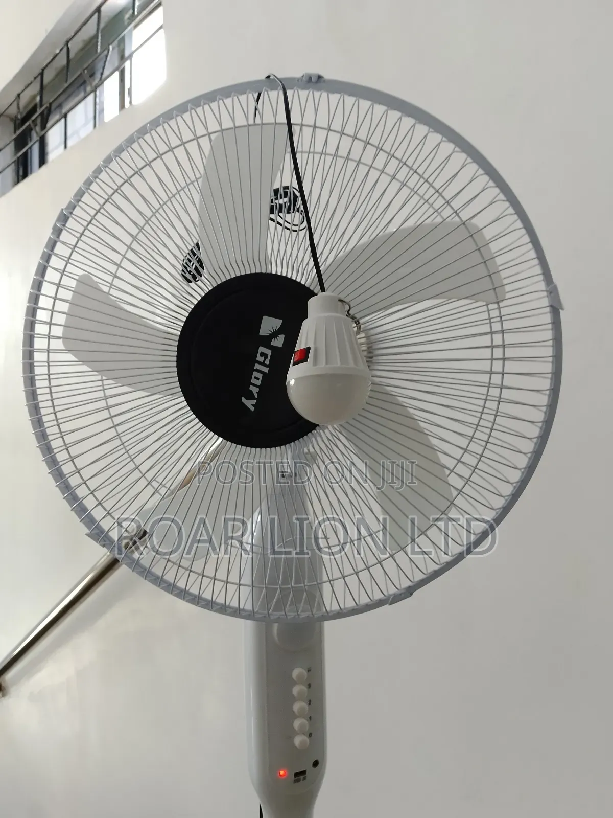 Solar Rechargeable Fan With Panel 16inches