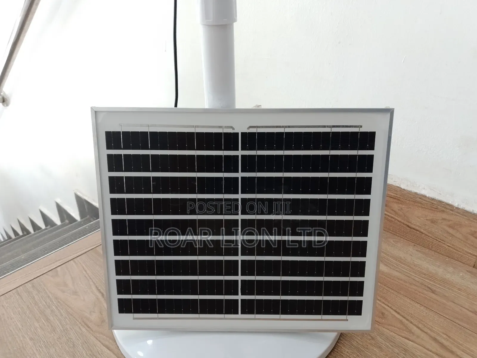 Solar Rechargeable Fan 16inches