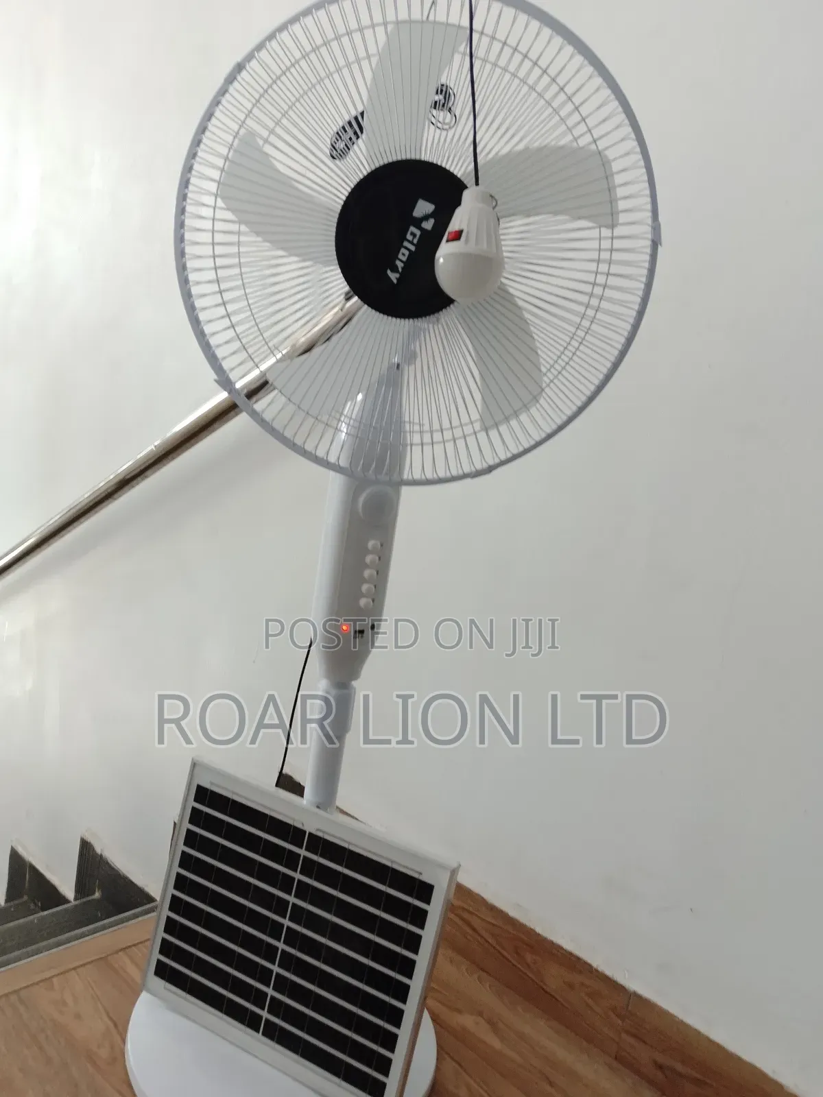 16inch Solar Rechargeable Fan With Panel