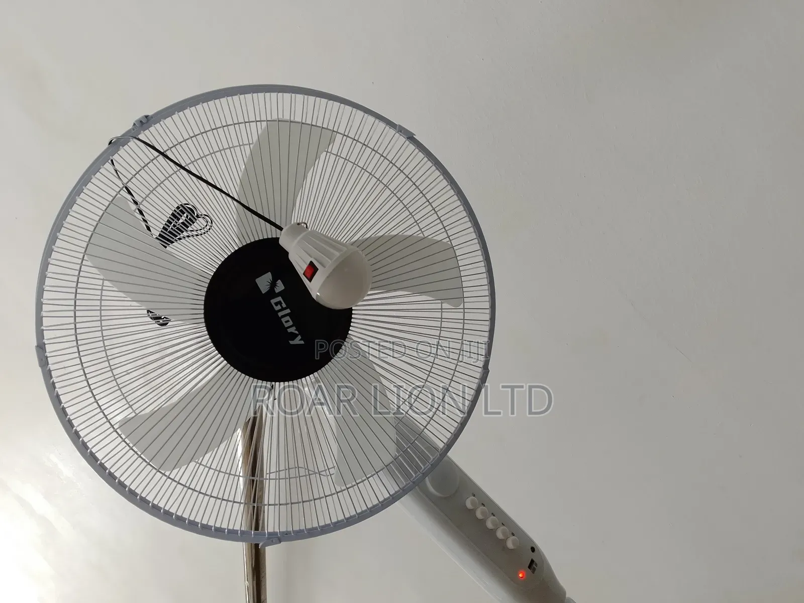 Solar Rechargeable Fan With Panel 16inches