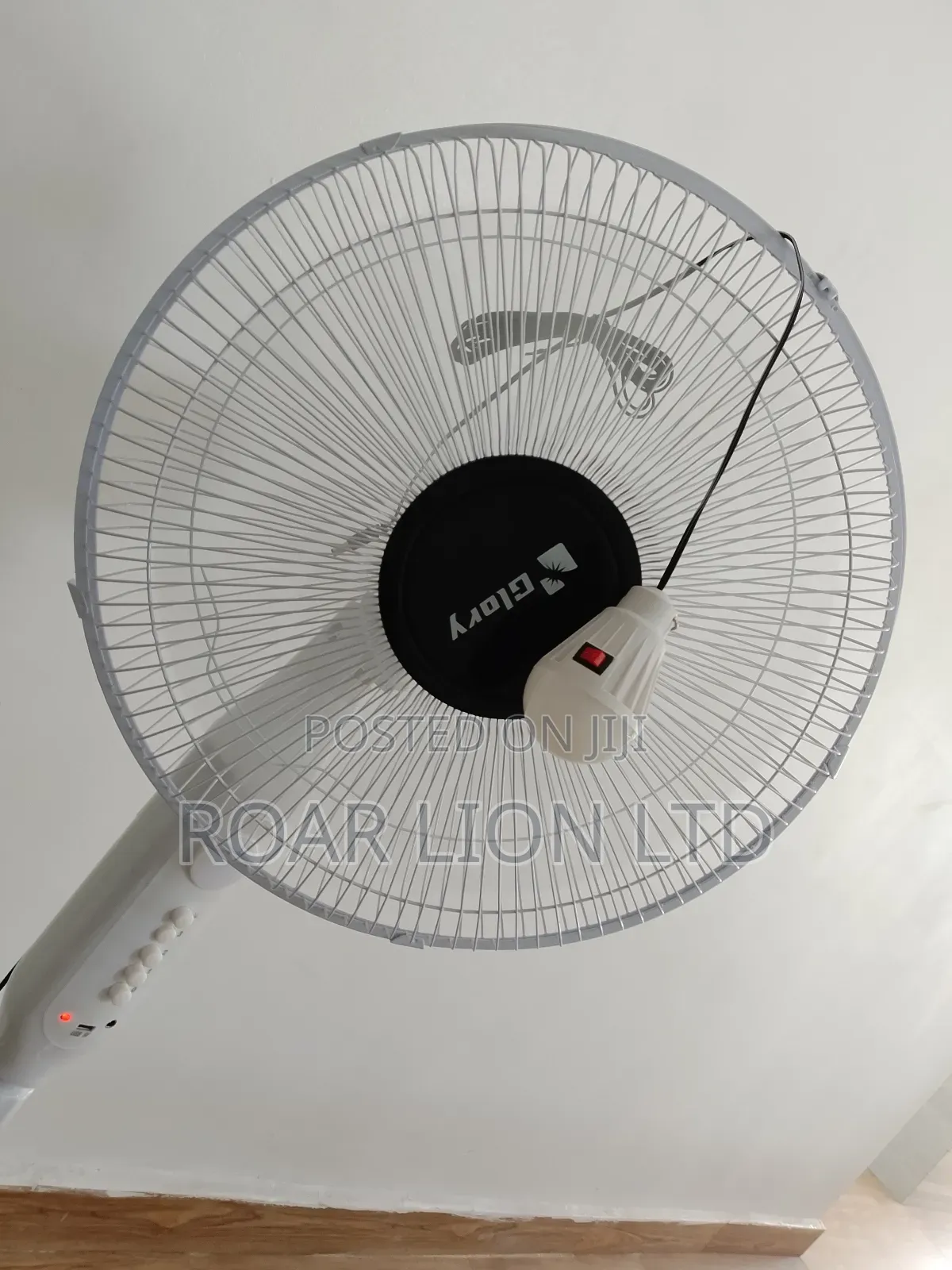 Solar Rechargeable Fan With Panel 16inches