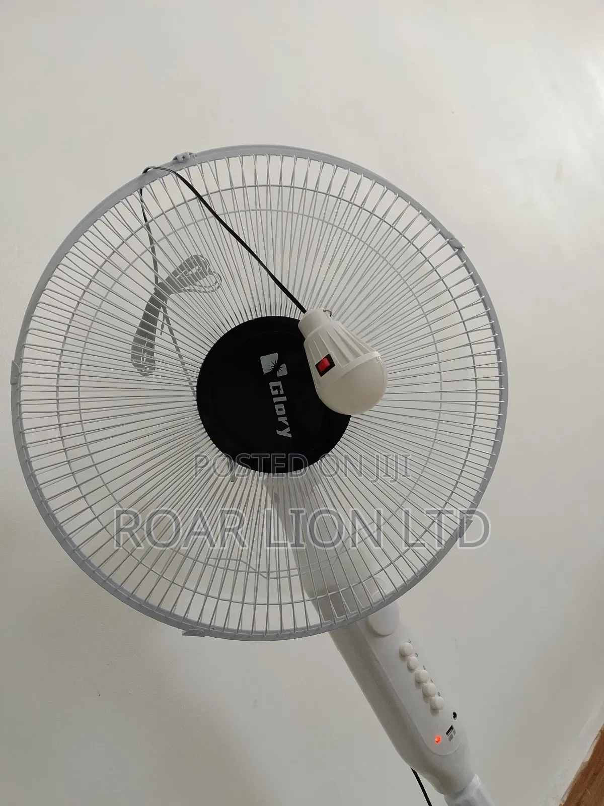 16inch Solar Rechargeable Fan With Panel 16inches
