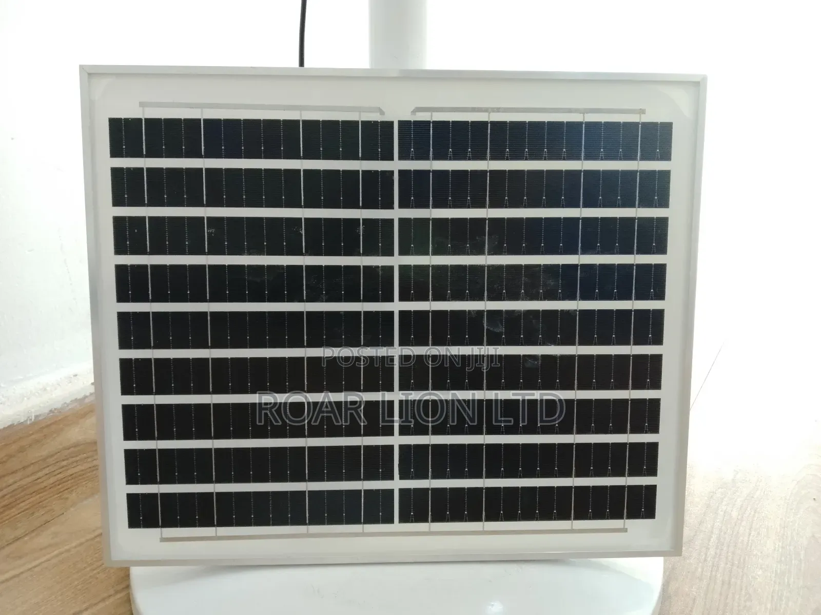 16inch Solar Rechargeable Fan With Panel