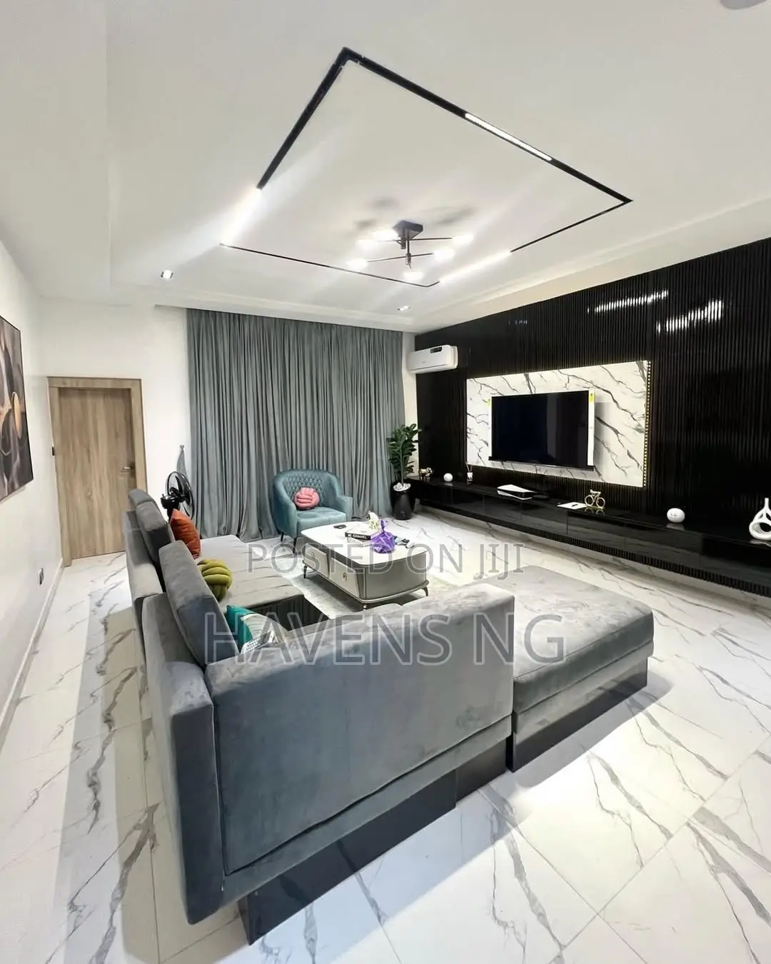 Stunning Three Bedroom Apartment