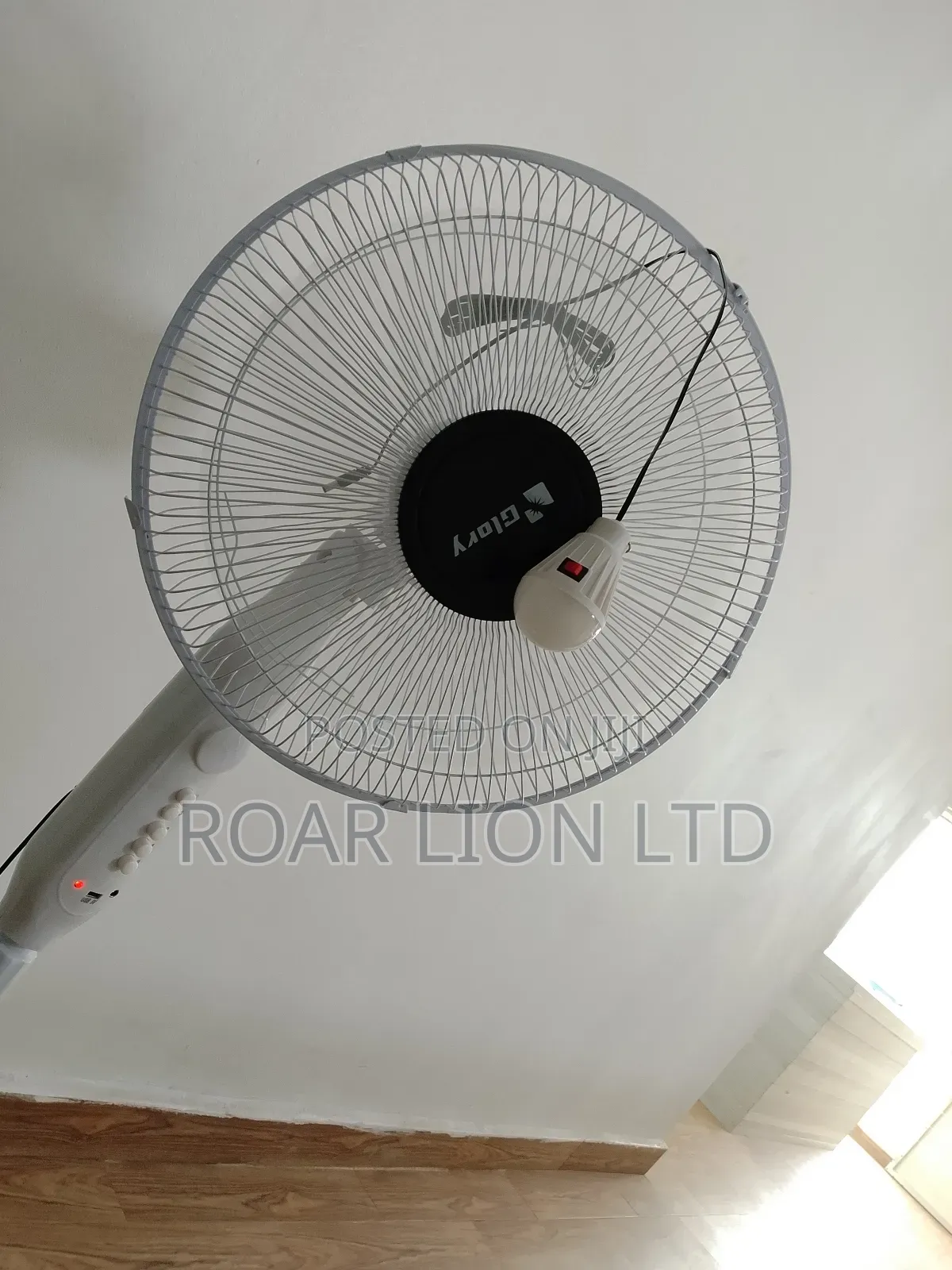 Solar Rechargeable Fan With Panel 16inches