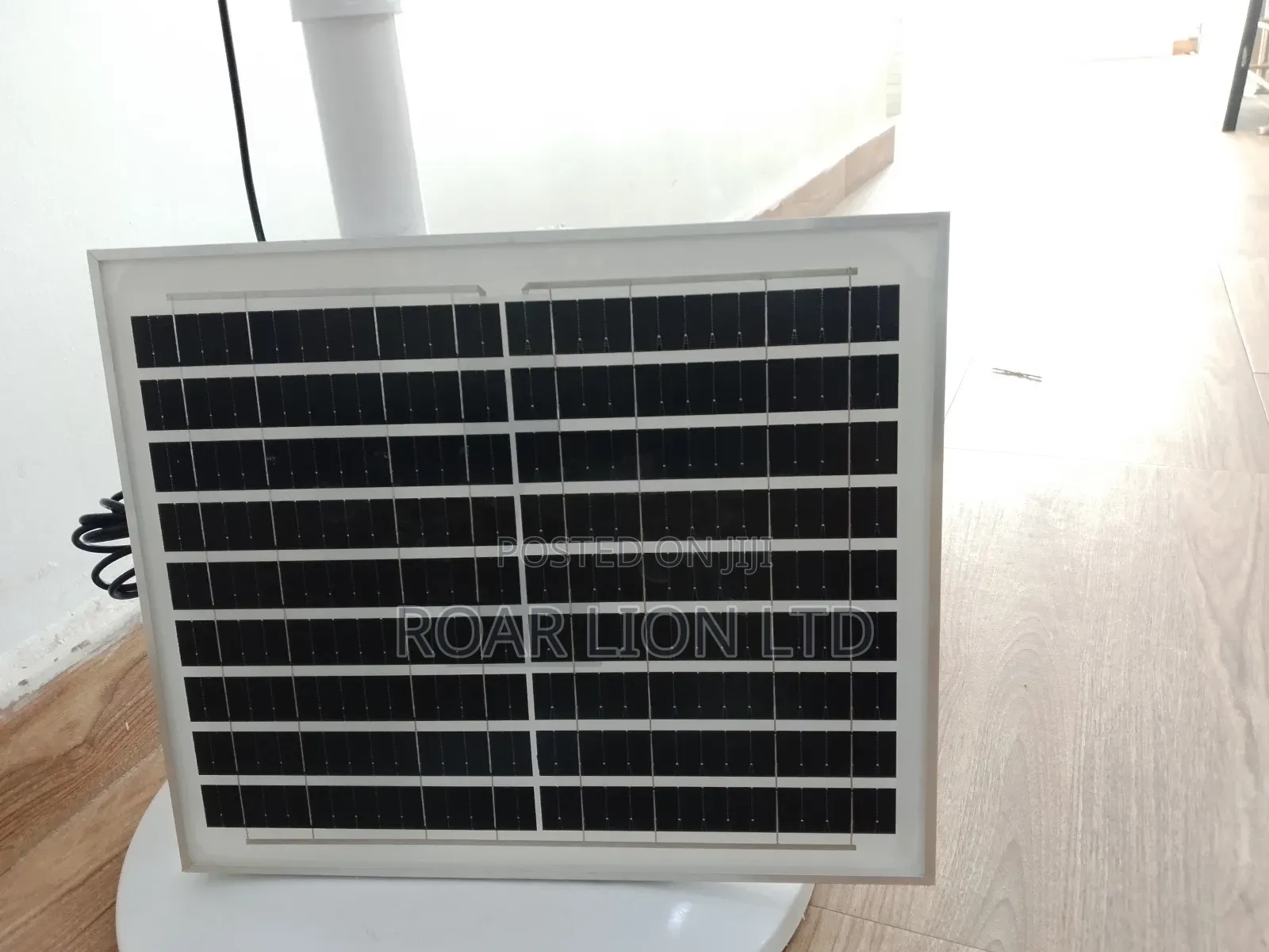 Solar Rechargeable Fan With Panel 16inches