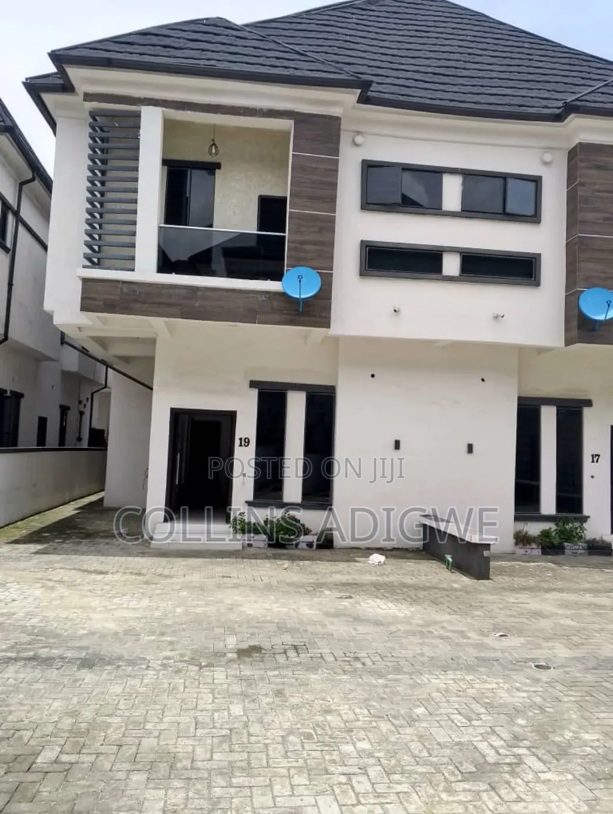 4bdrm Duplex in Orchid Call To Enter, Chevron for rent
