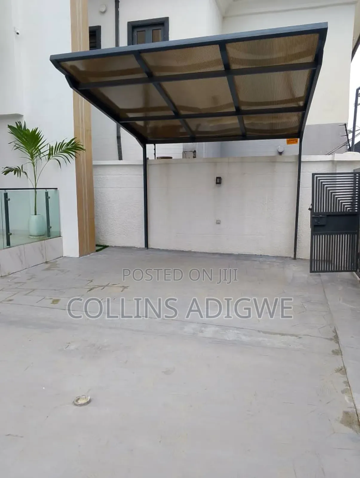4bdrm Duplex in Ikota Chevron for sale
