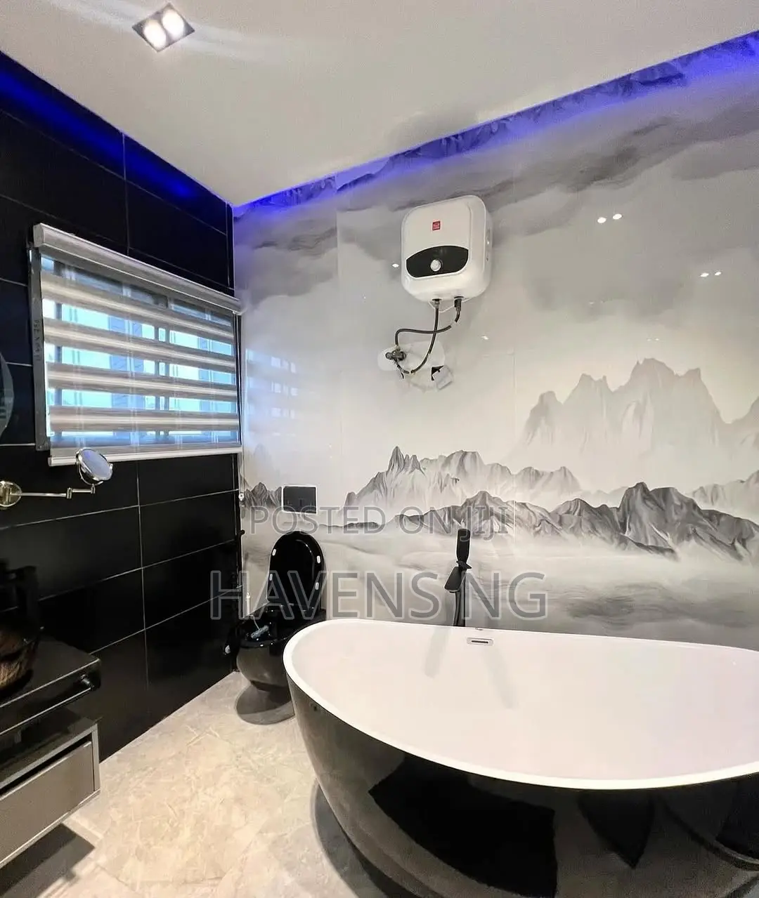 Luxurious Three Bedroom Stunning Apartment
