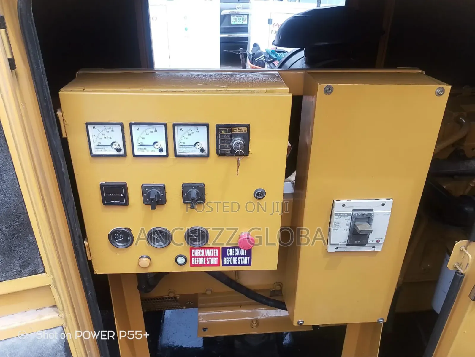 Cat 250kva Soundproof Diesel Generator