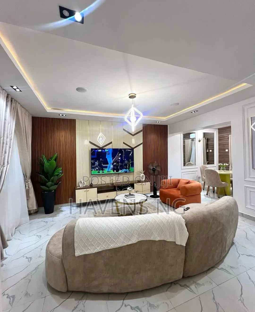 Exquisite 2-Bedroom Serviced Apartment.