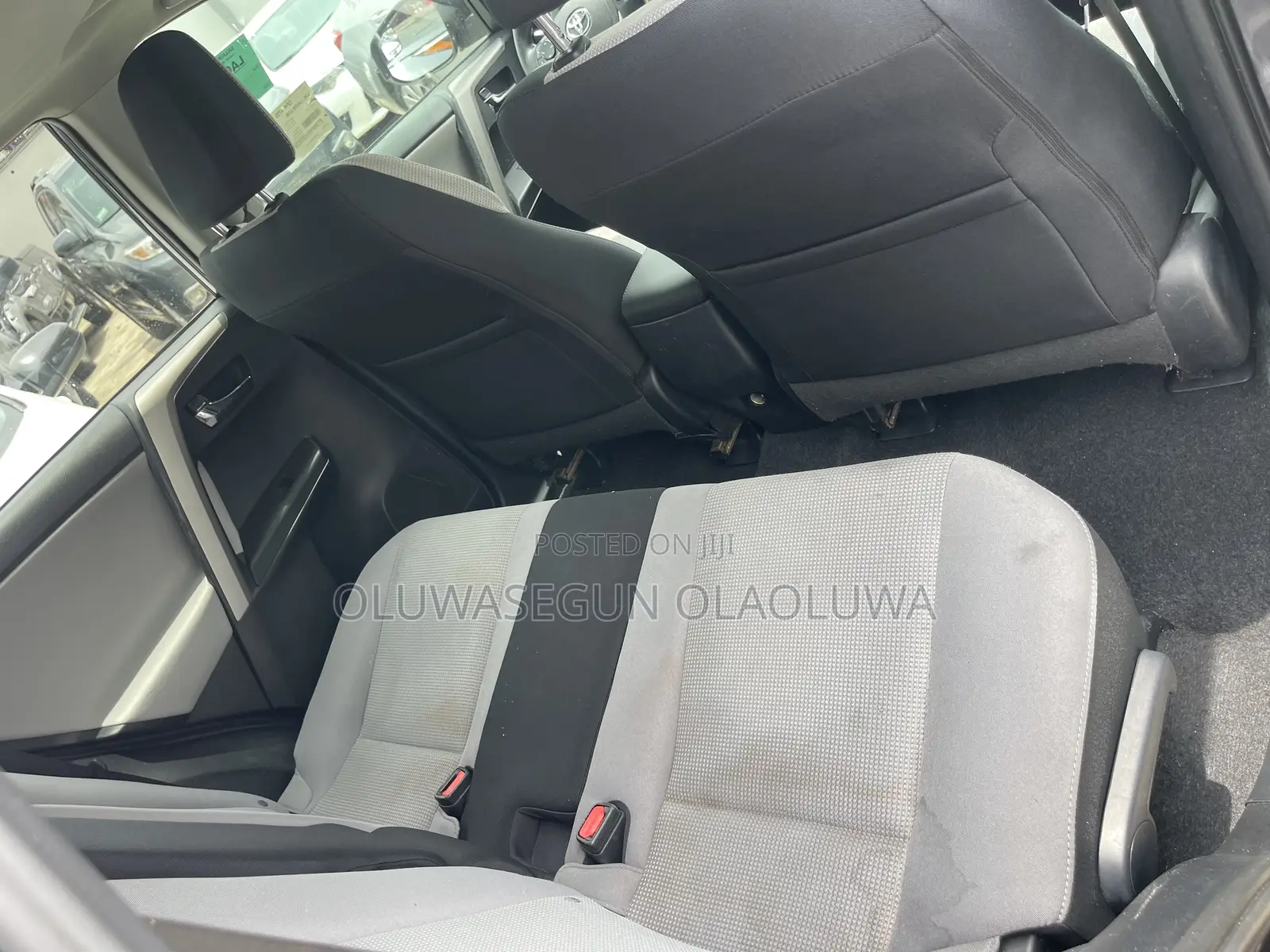 Toyota RAV4 XLE AWD (2.5L 4cyl 6A) 2016 Gray