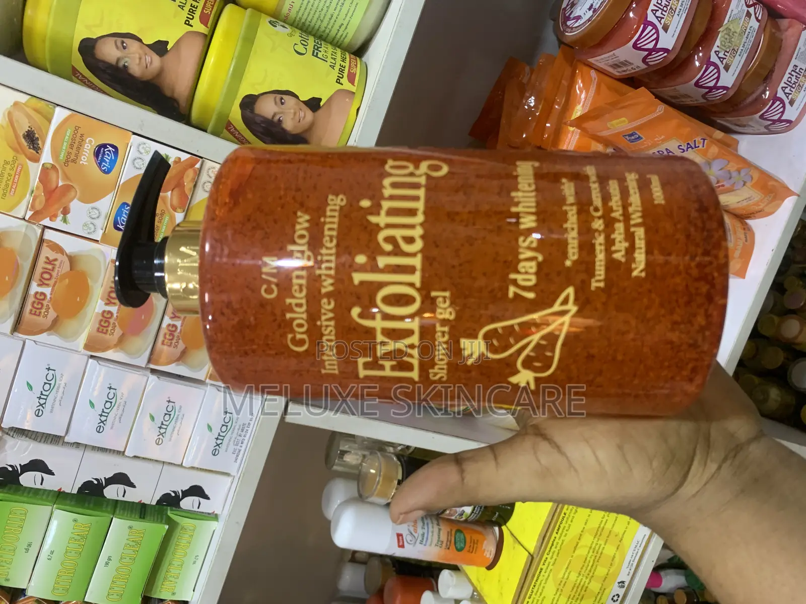 Golden Glow Intense Whitening Shower Bath