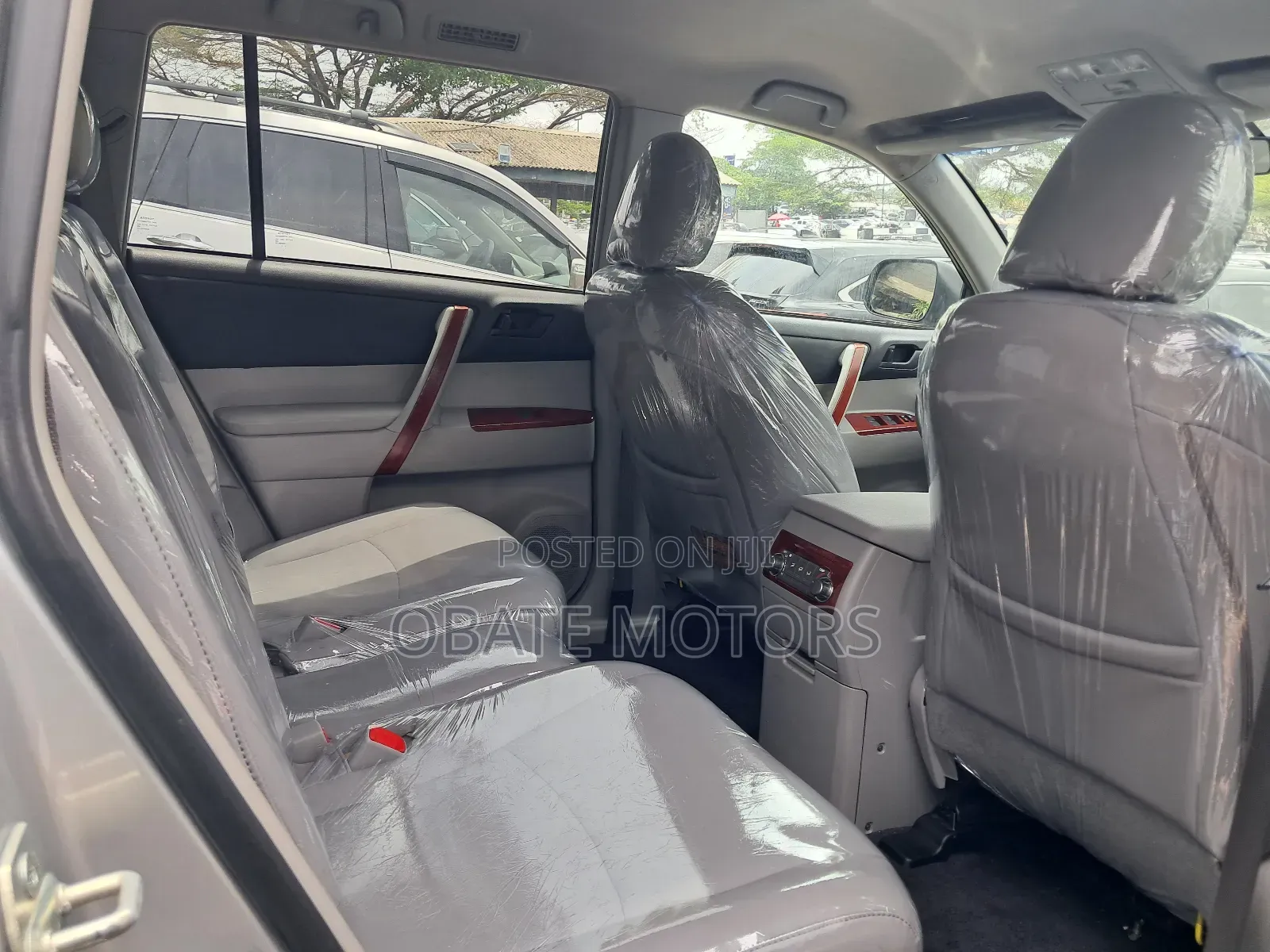 Toyota Highlander 3.5L 4WD 2013 Silver