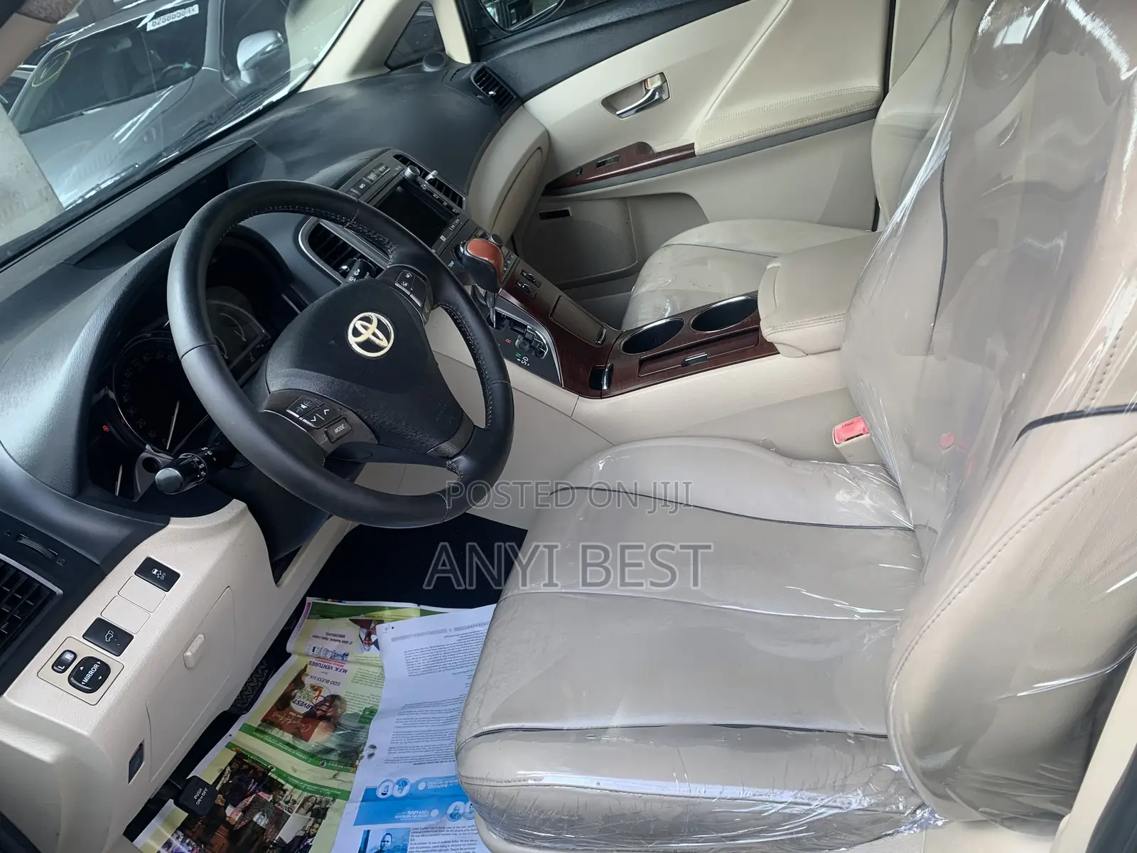 Toyota Venza 2010 White