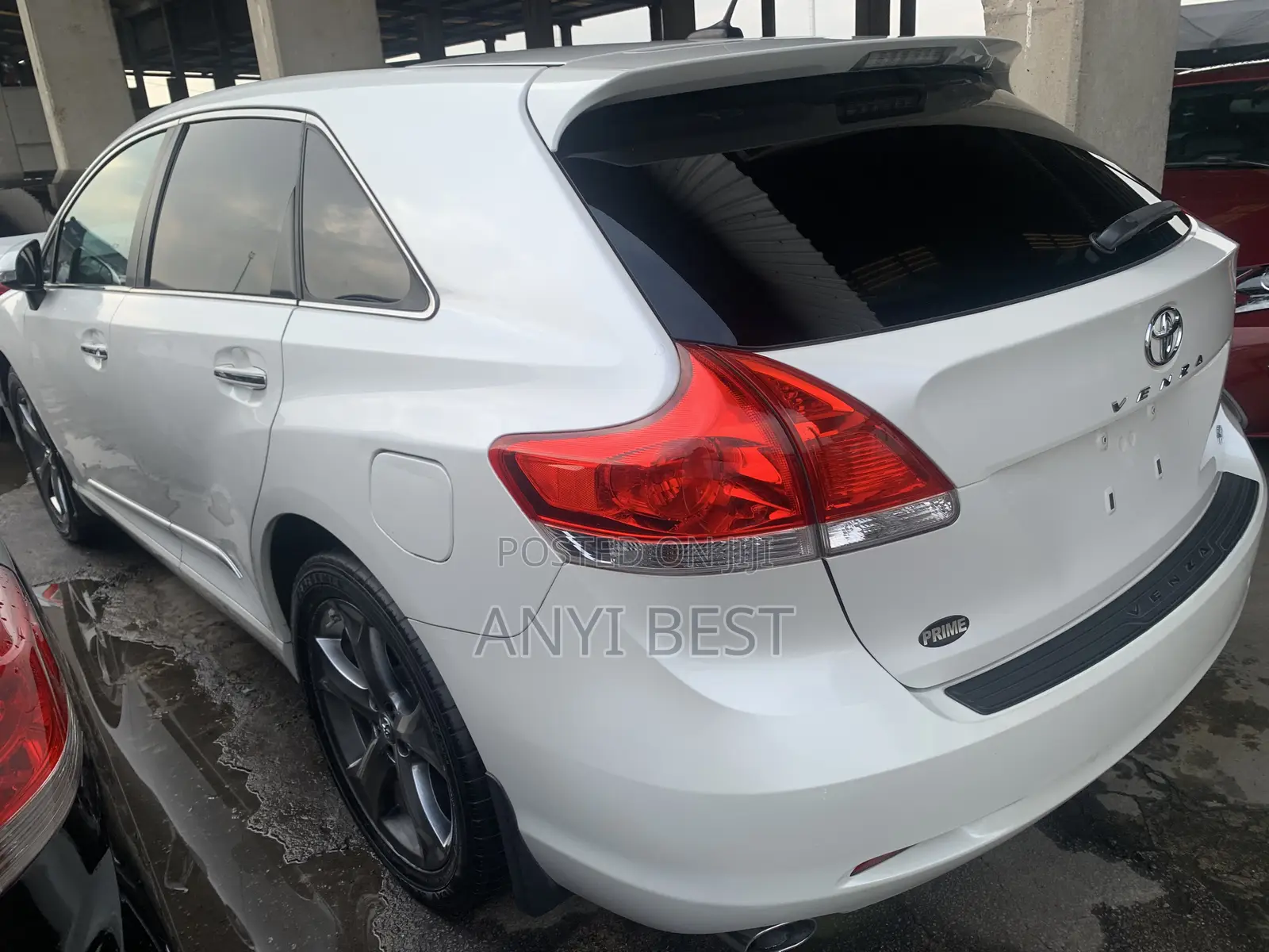 Toyota Venza 2010 White
