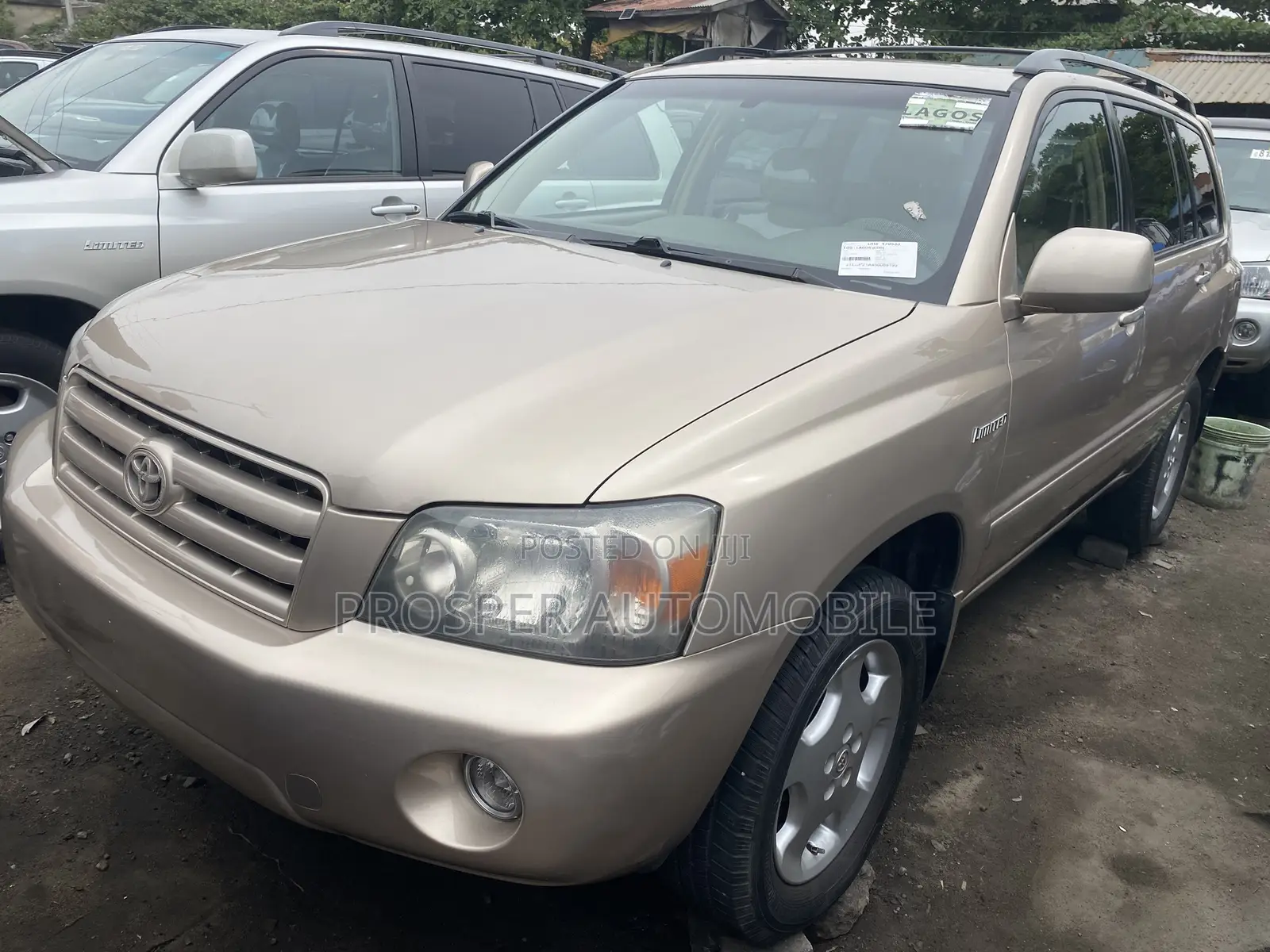 Toyota Highlander V6 2005 Gold