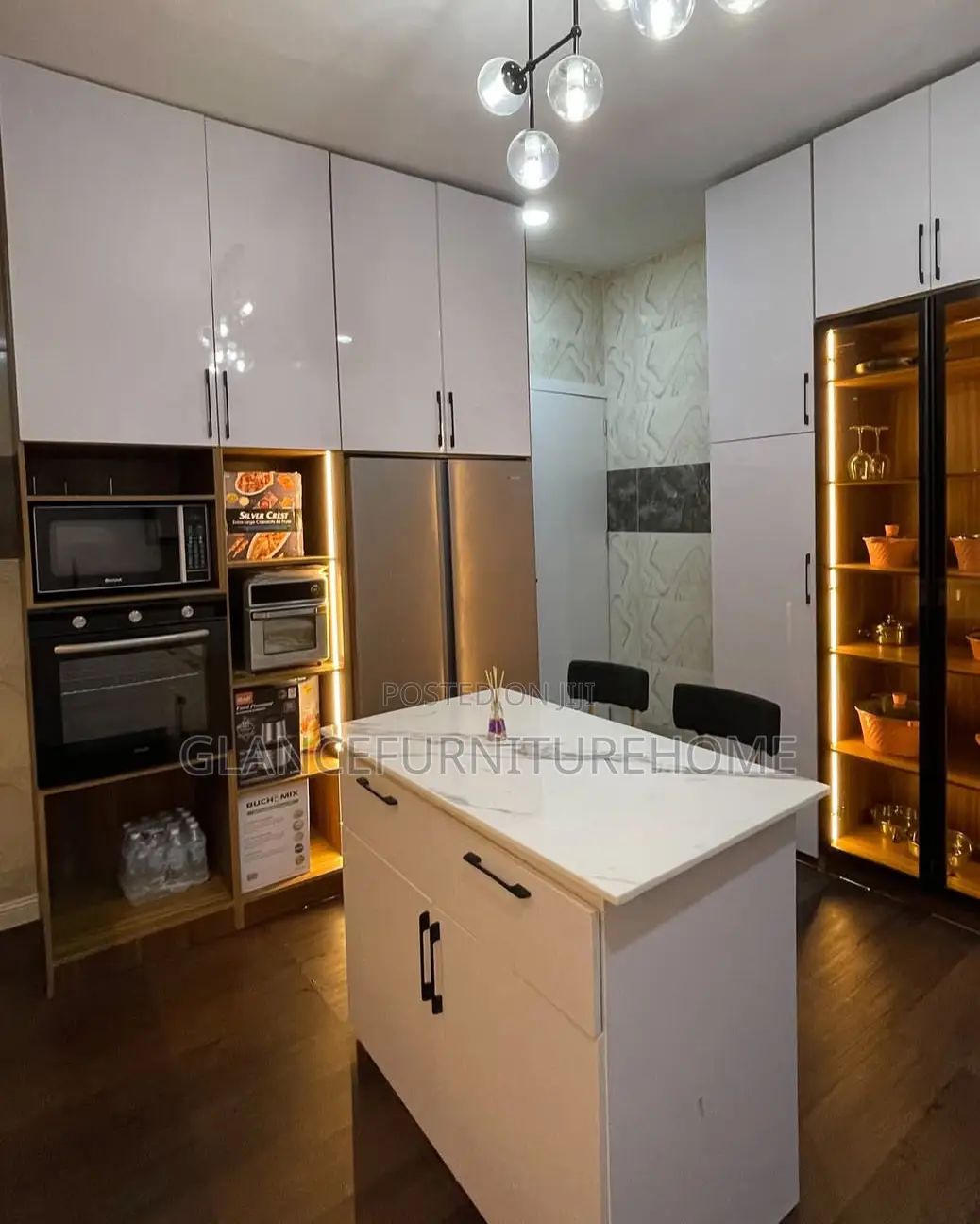 Classic Kitchen Cabinets