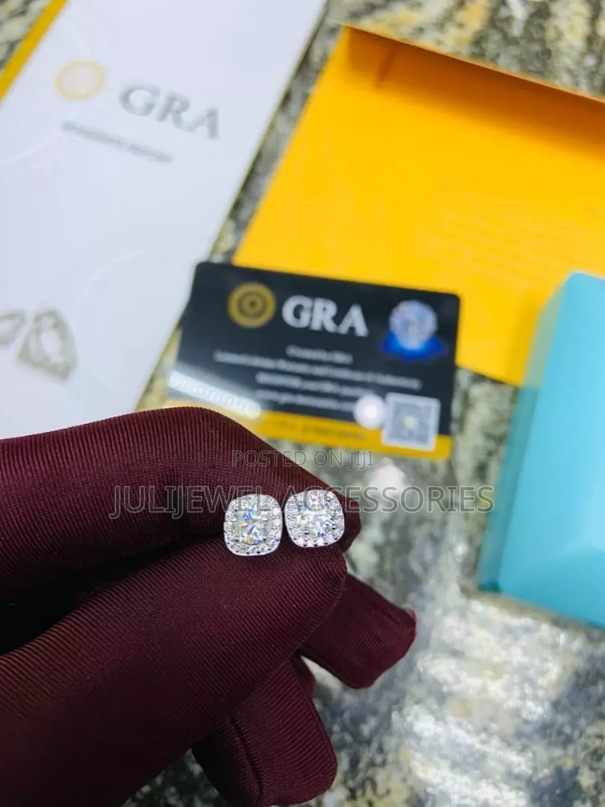 Moissanite Pin Earrings, Unisex Use(Male and Female (