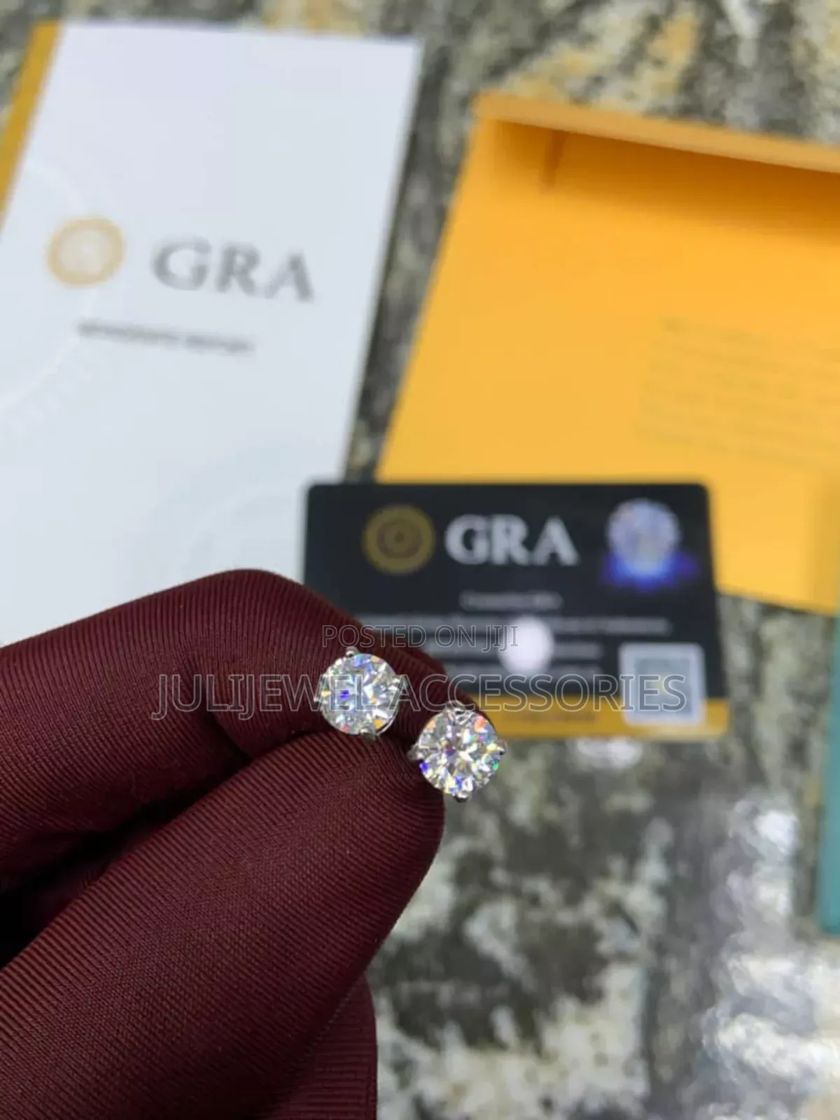 Moissanite Pin Earrings, Unisex Use(Male and Female (