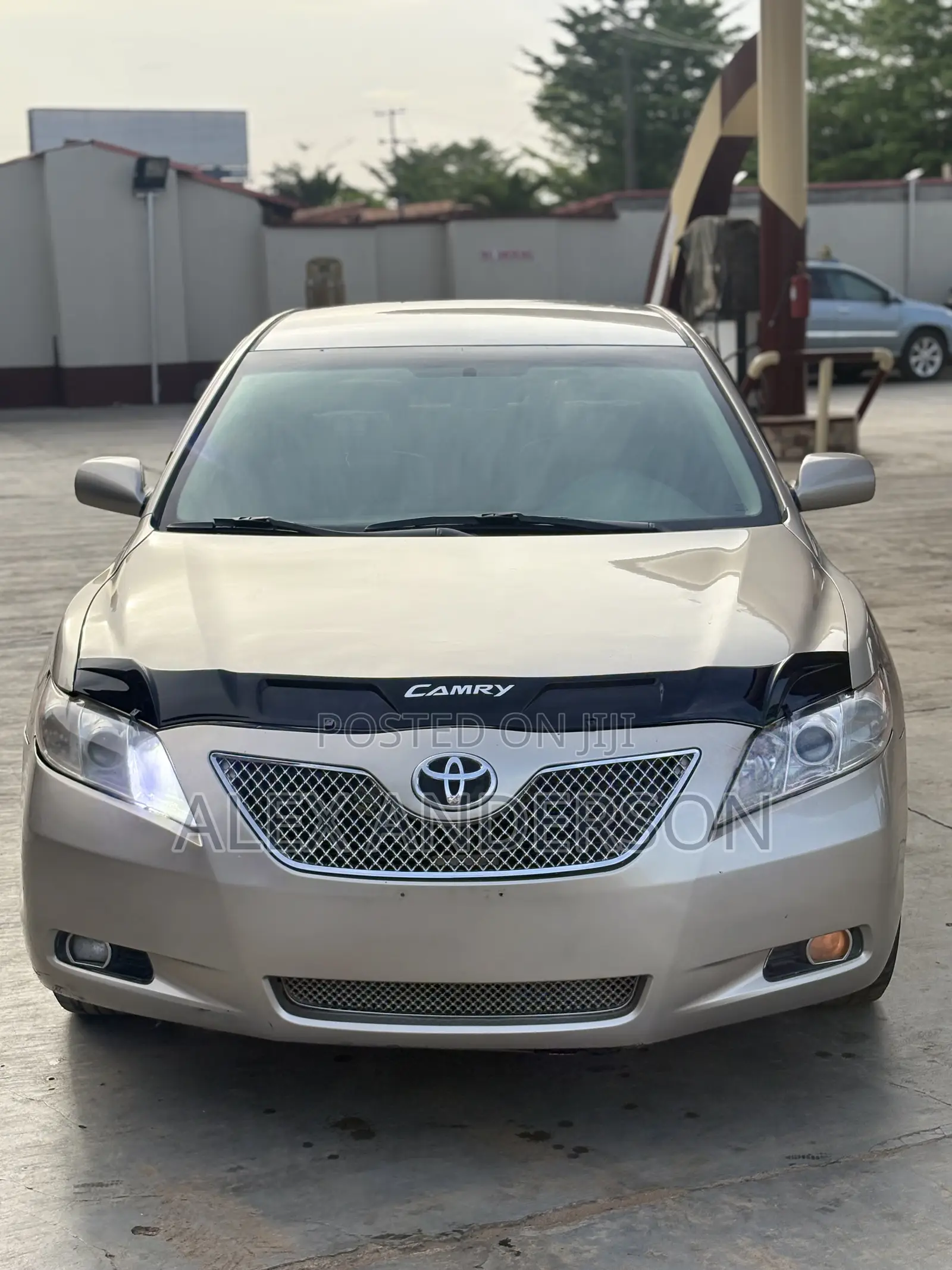 Toyota Camry LE 4dr Sedan (2.4L 4cyl 5A) 2008 Gold