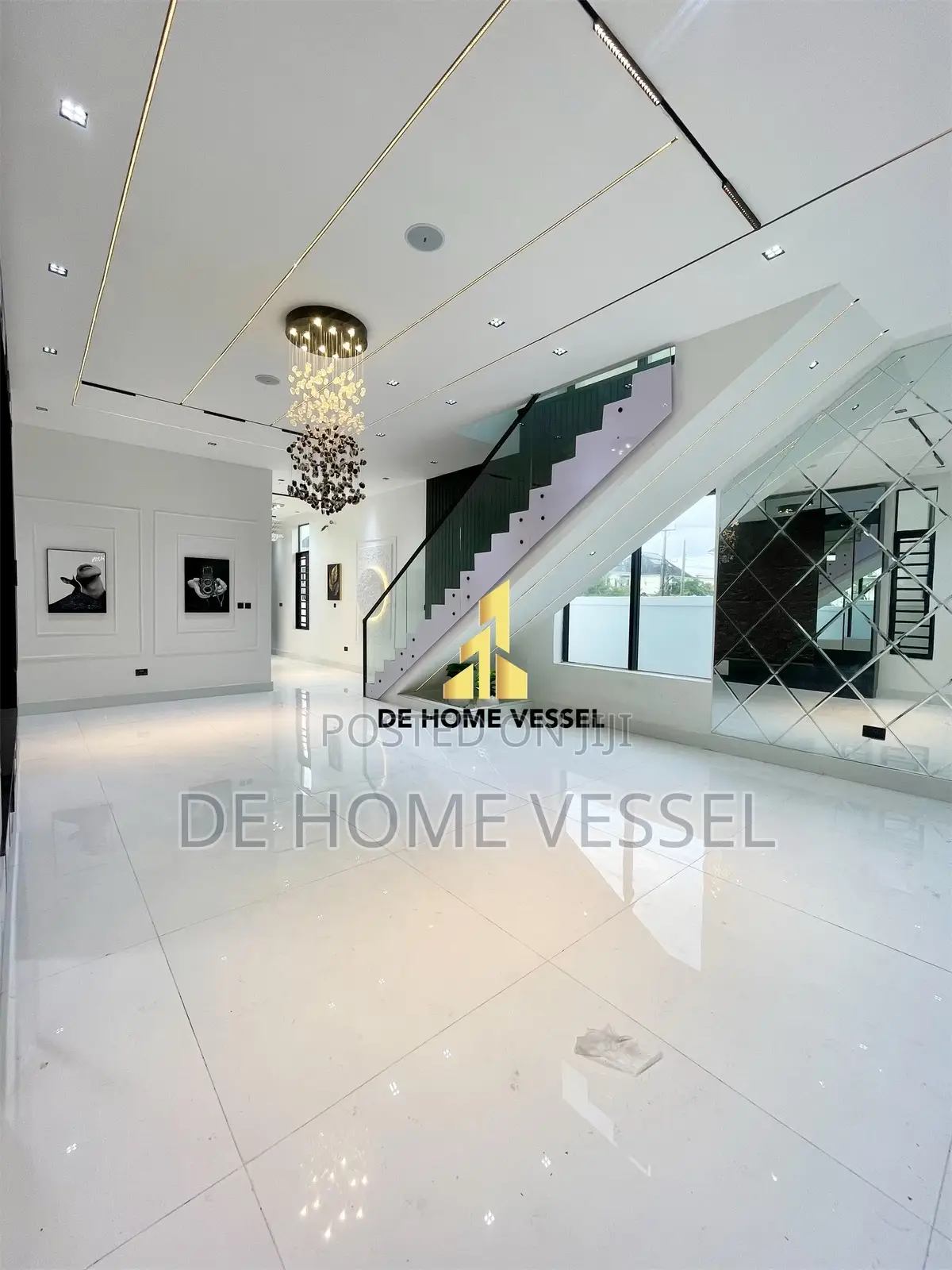 5bdrm Duplex in Lekki for sale